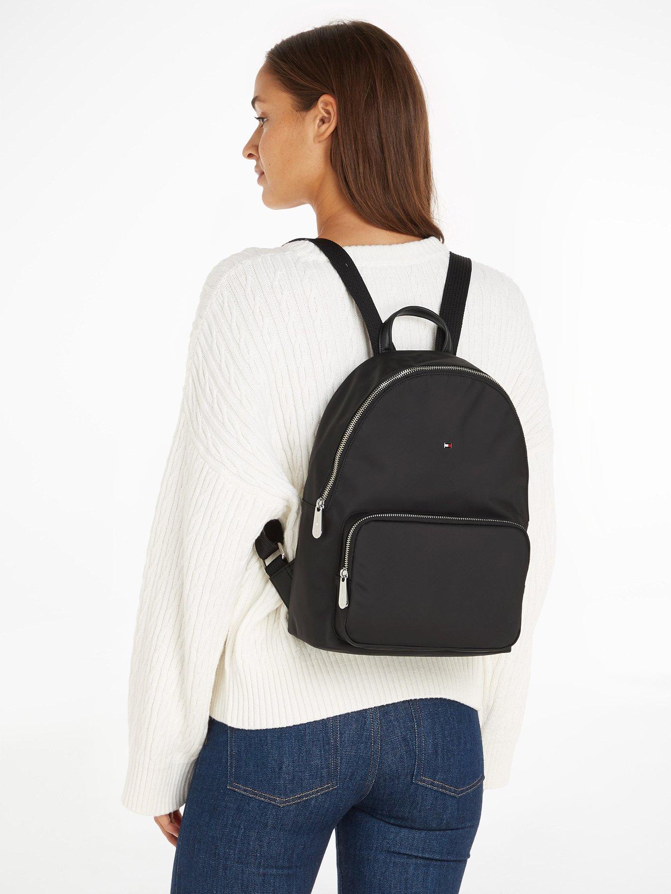 tommy-hilfiger-poppy-backpack-blackoutfit