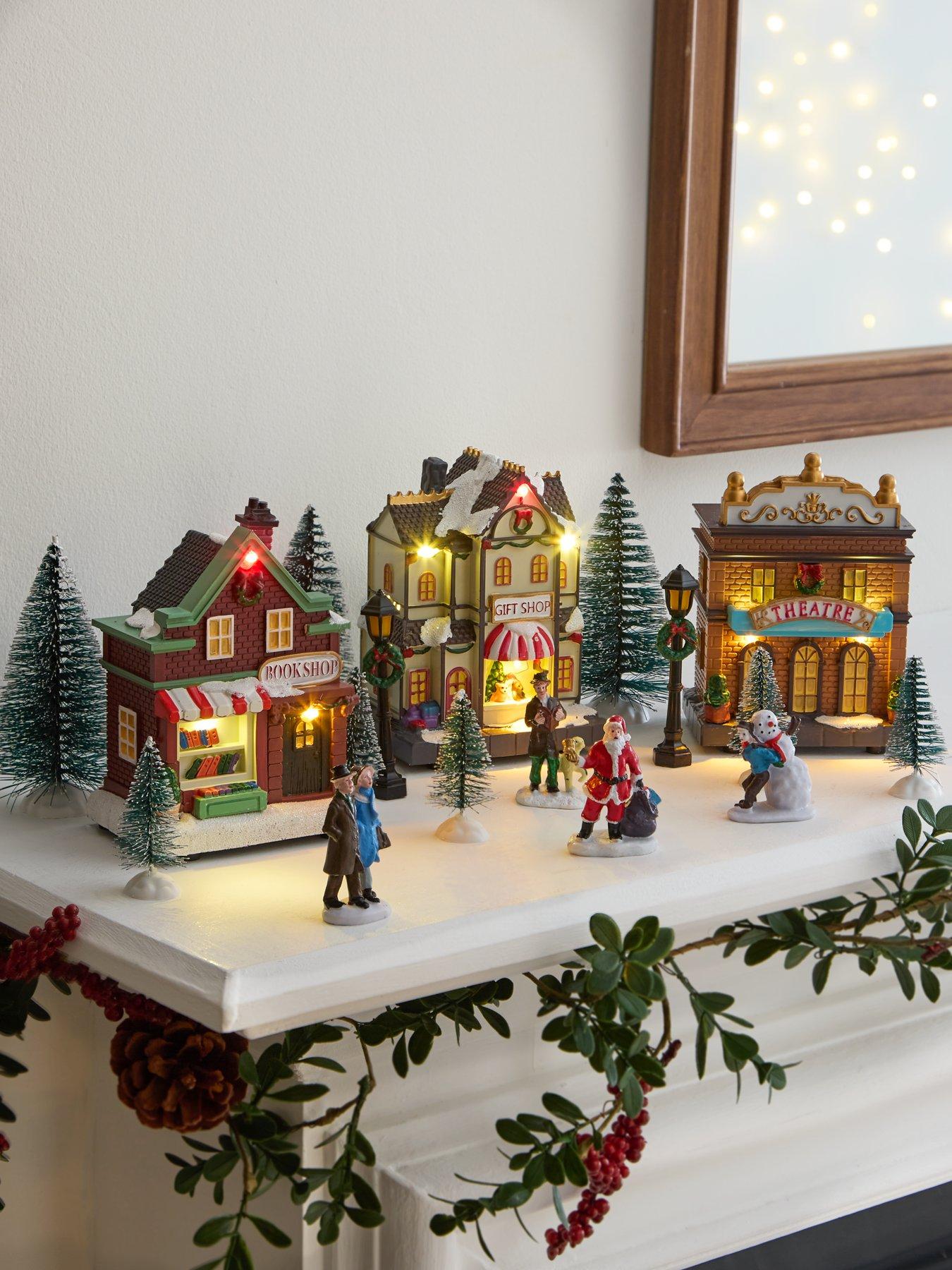 undefined 17 Piece Lit Christmas Village Set