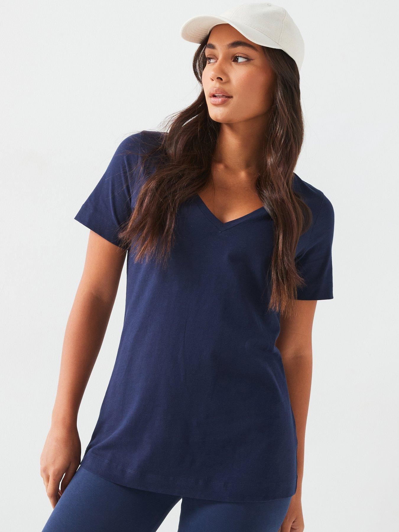 everyday-the-essential-v-neck-t-shirt-navy