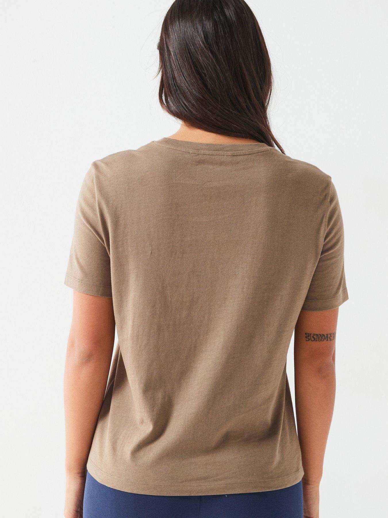 everyday-the-essential-crew-neck-t-shirt-brownstillFront