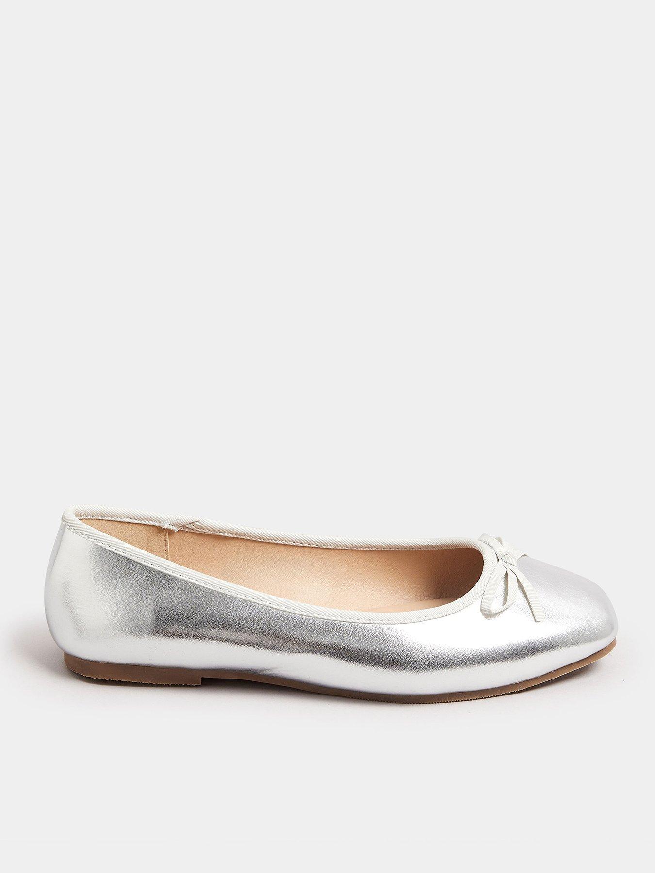 yours-extra-wide-fit-chiselled-ballet-silver