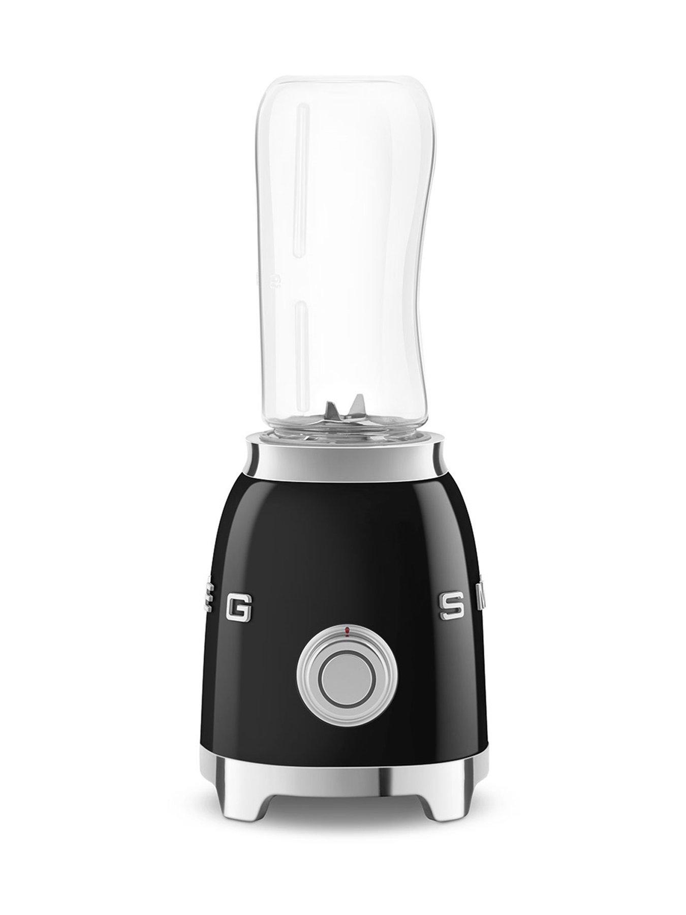 smeg-pbf01-retro-style-personal-blender-600ml-300w-blackstillFront