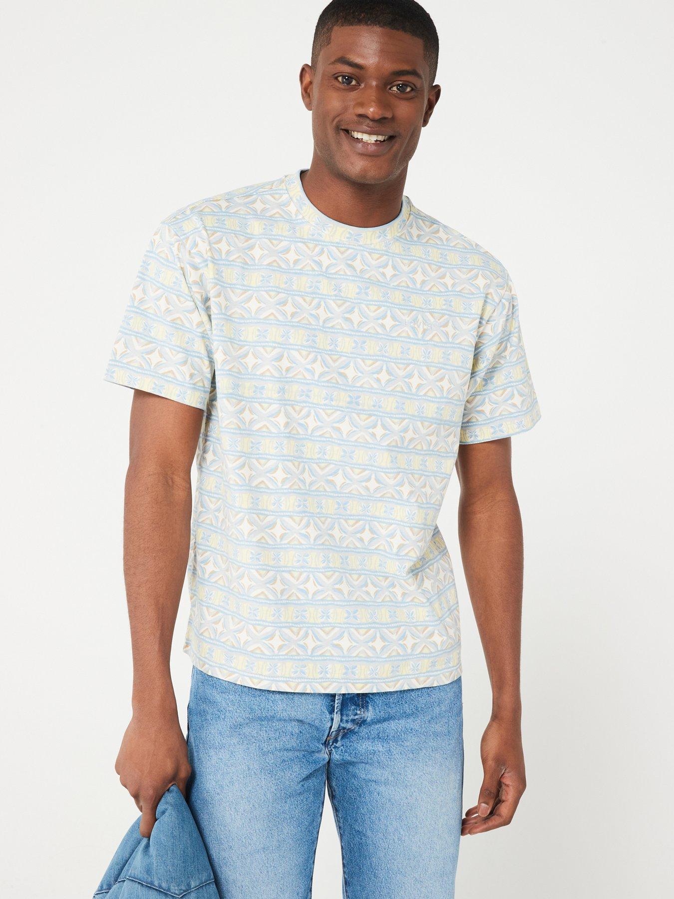 Levi's red and blue t shirt best sale