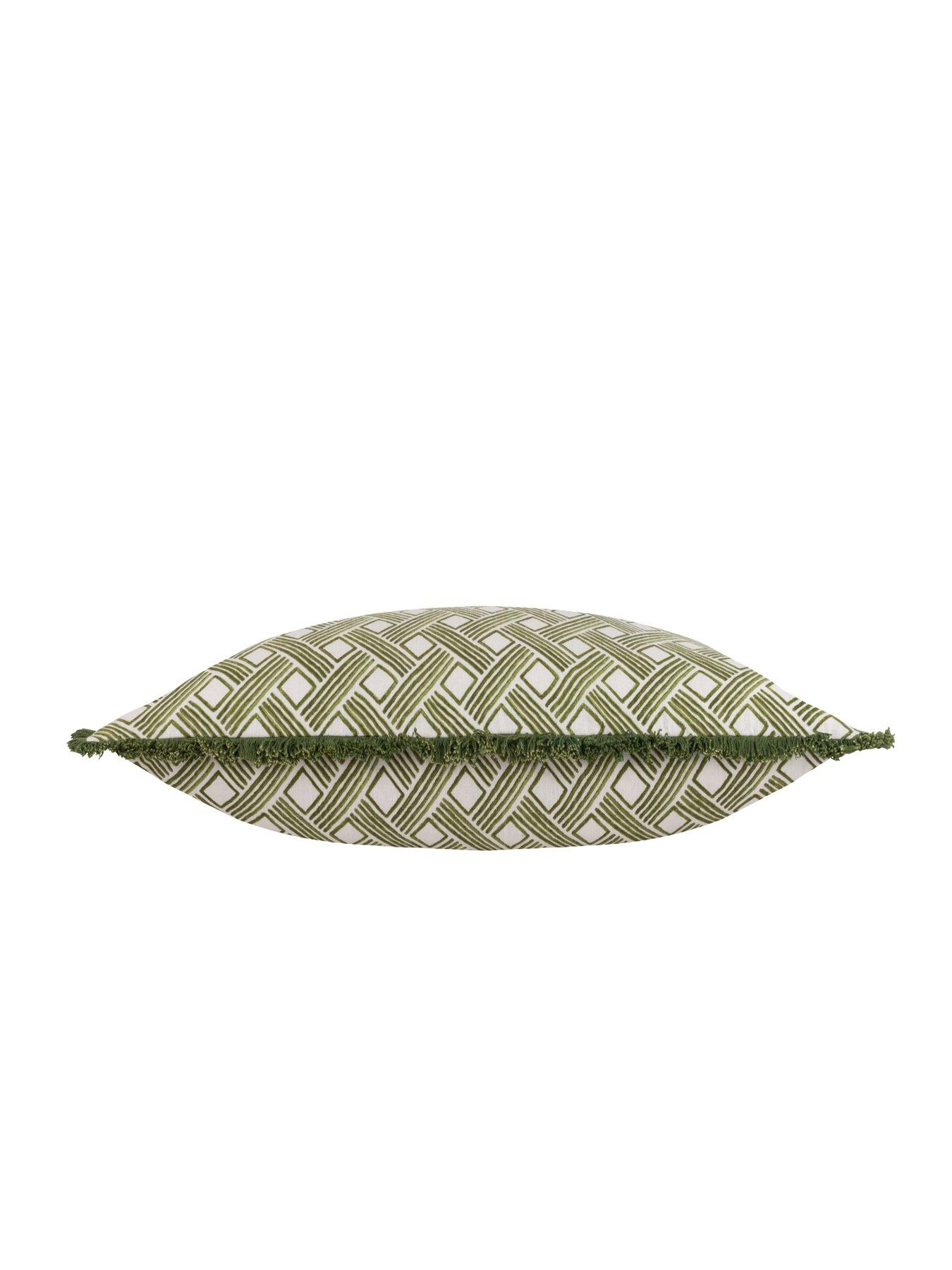 hoem-hoem-alexa-30x60-polyester-cushion-oliveback