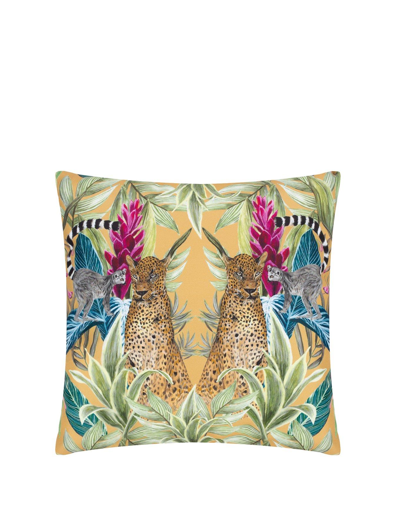 wylder-tropics-kali-leopards-indooroutdoor-cushion