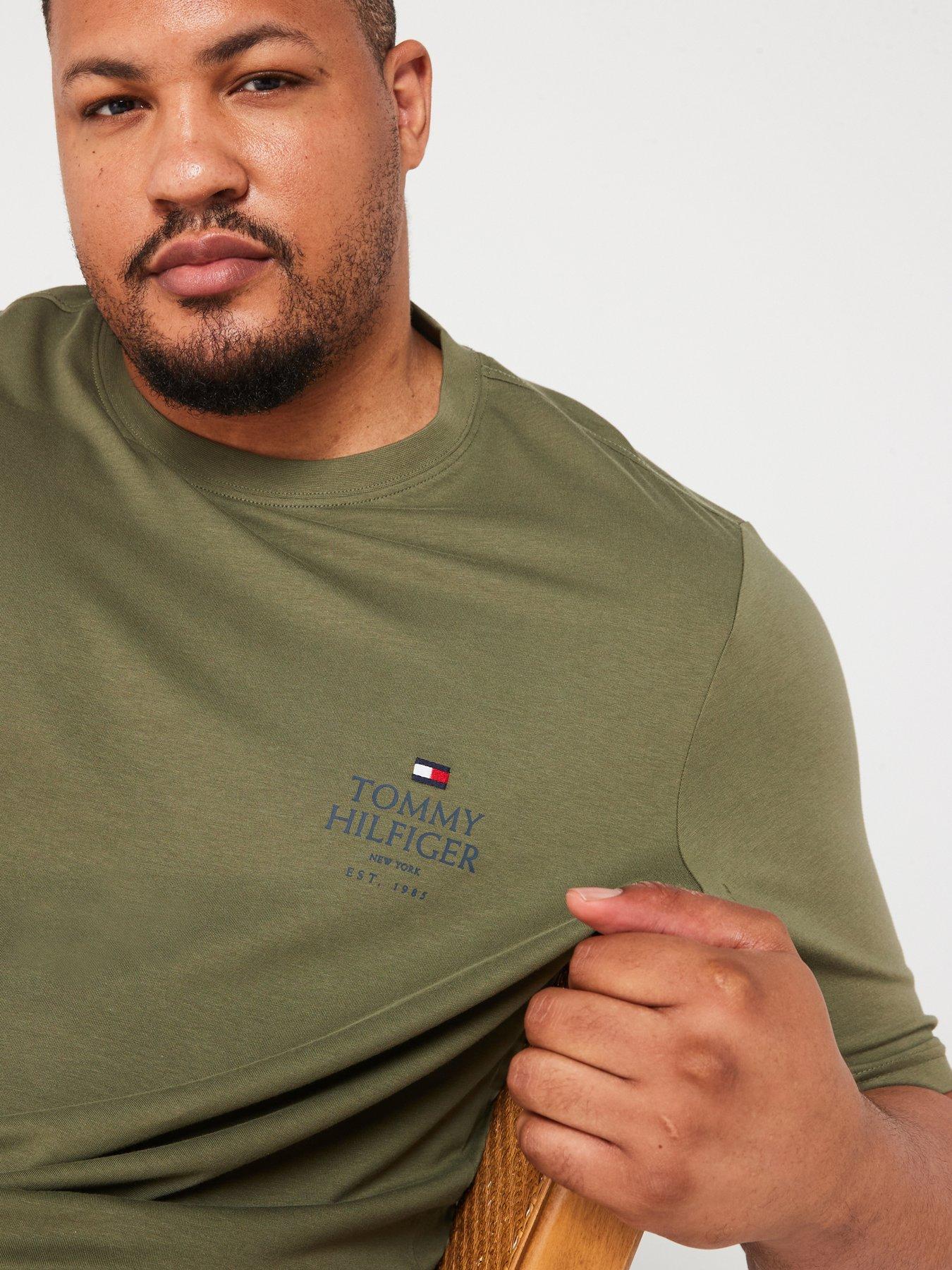 tommy-hilfiger-tommy-hilfger-big-tall-stacked-logo-t-shirt-greenoutfit