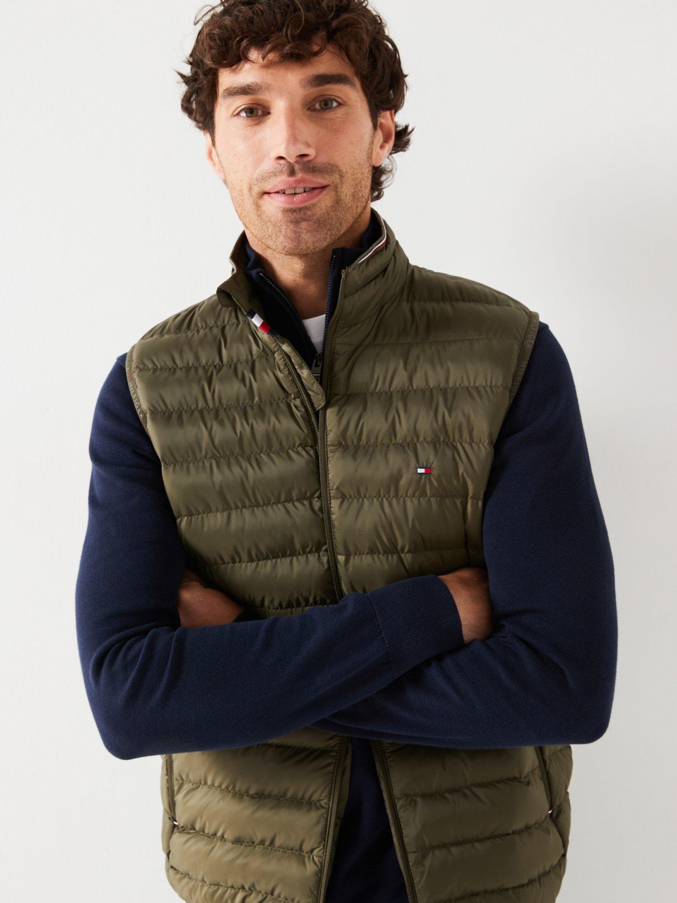 tommy-hilfiger-packable-gilet-khakidetail