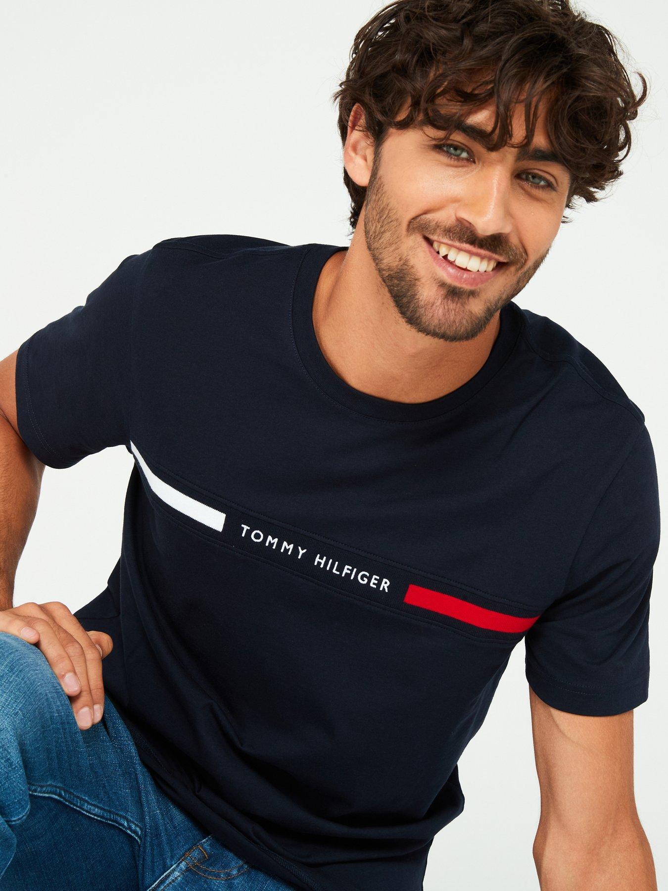 tommy-hilfiger-tommy-hilfger-embroided-chest-flag-stripe-t-shirt-navyoutfit