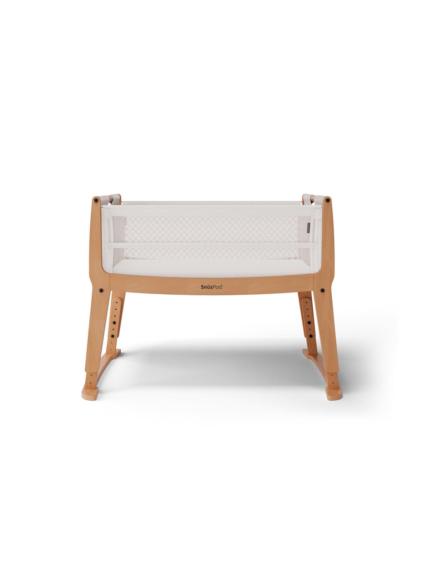 snuz-snuzpod-studio-bedside-crib-stockholm-natural