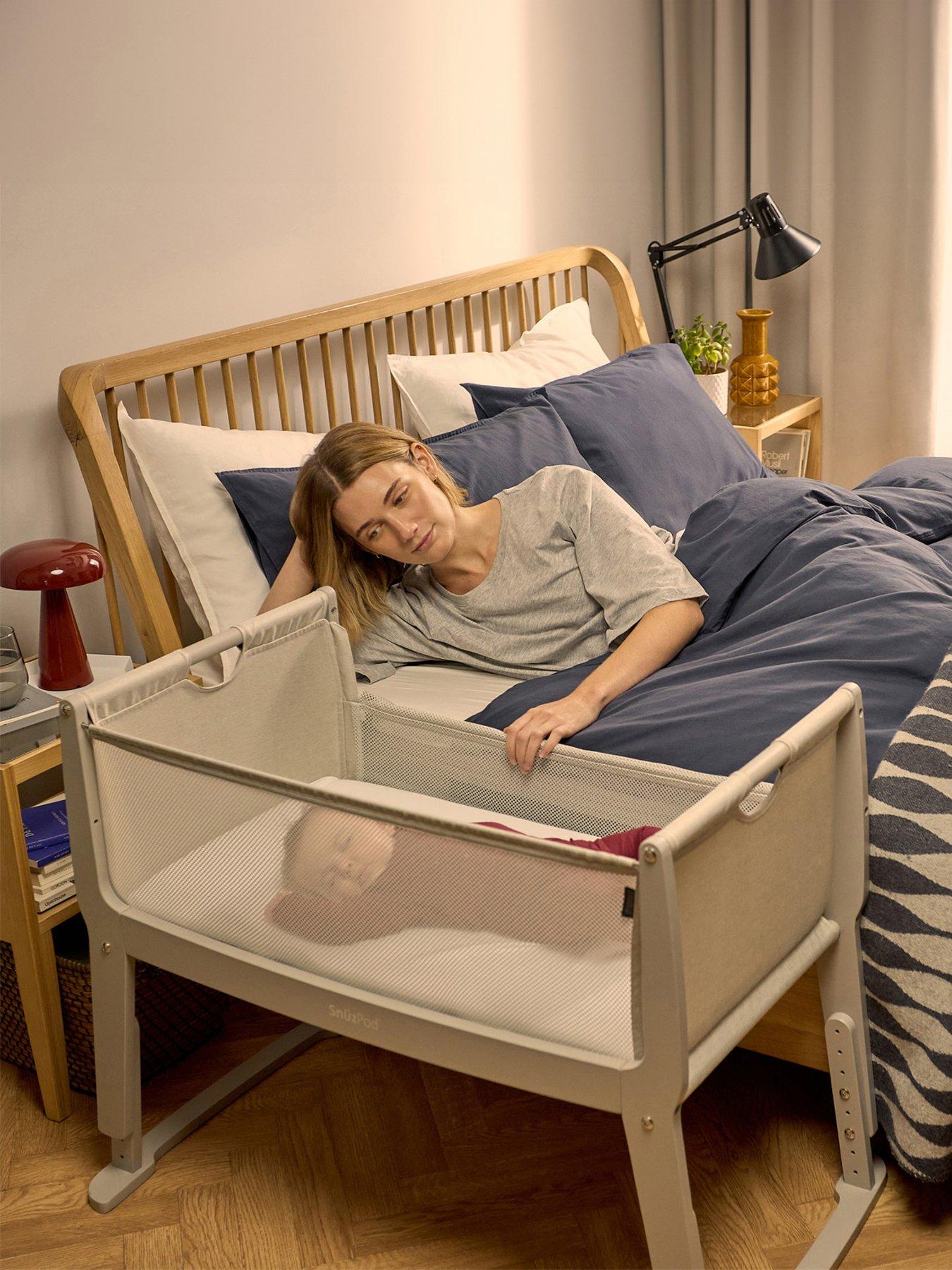 Snuz SnuzPod Studio Bedside Crib - Oslo Light Grey