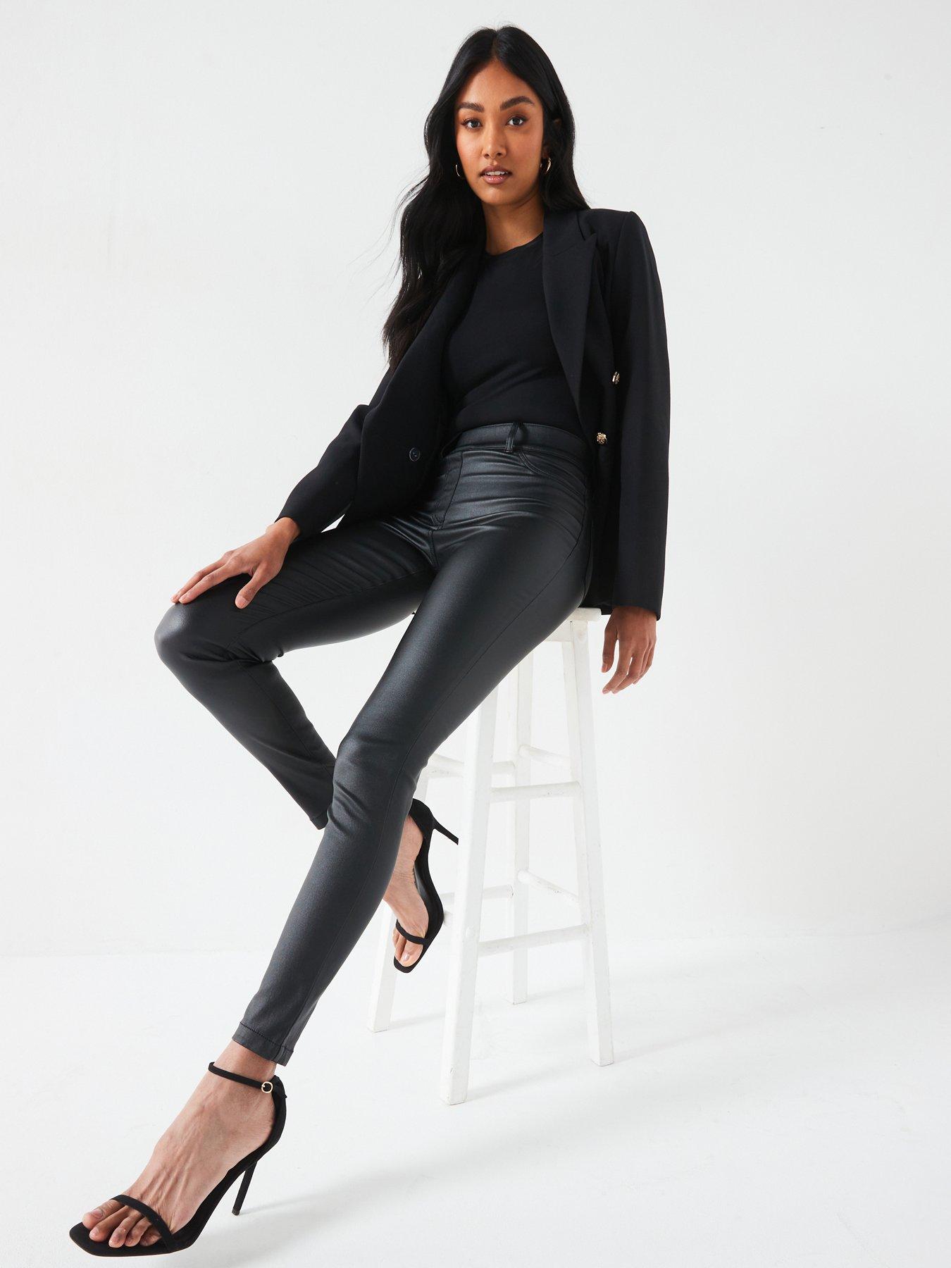 everyday-coated-skinny-jeggings-blackdetail