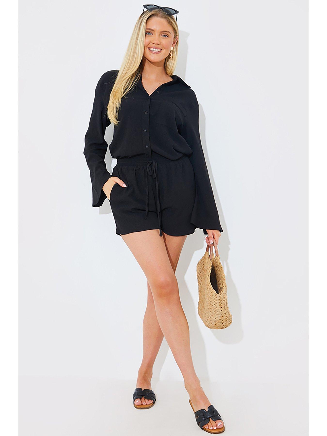 in-the-style-perrie-sian-black-textured-beach-co-ord-shortback