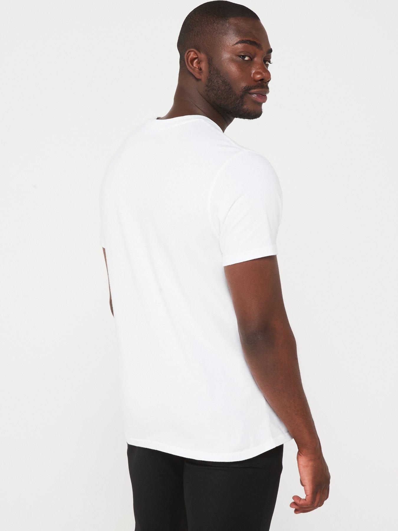 levis-short-sleeve-relaxed-fit-t-shirt-whitestillFront