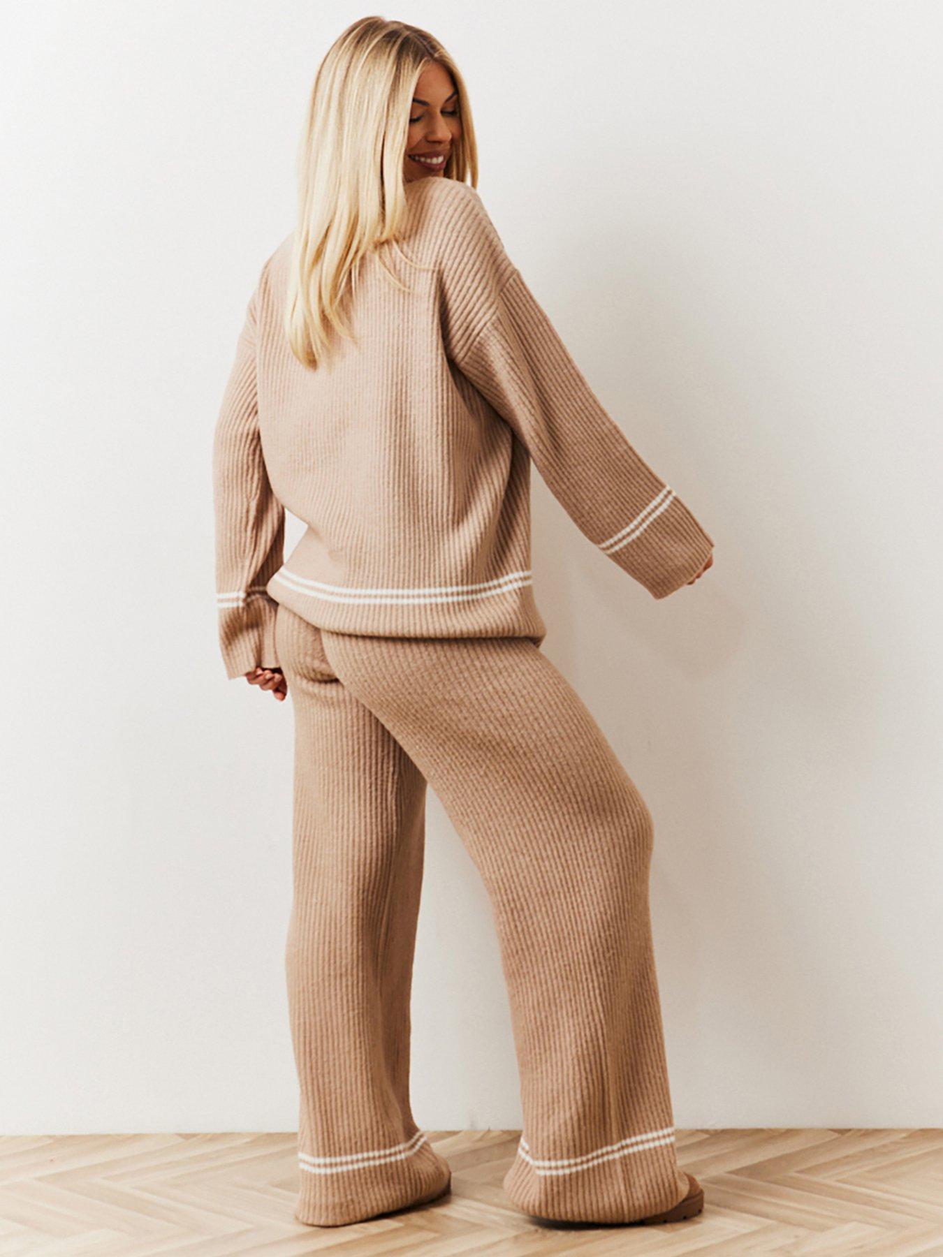 in-the-style-fits-oatmeal-contrast-piping-co-ord-knit-wide-leg-trouser-beigestillFront