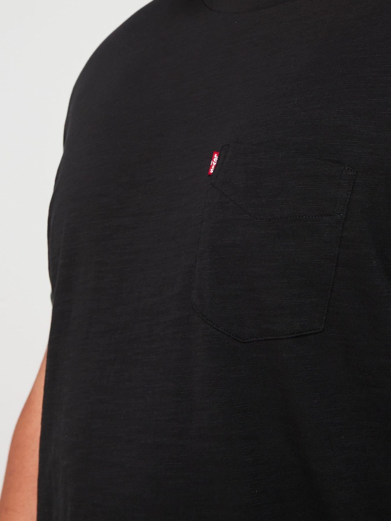 levis-big-amp-tall-clashort-pocket-t-shirt-blackdetail