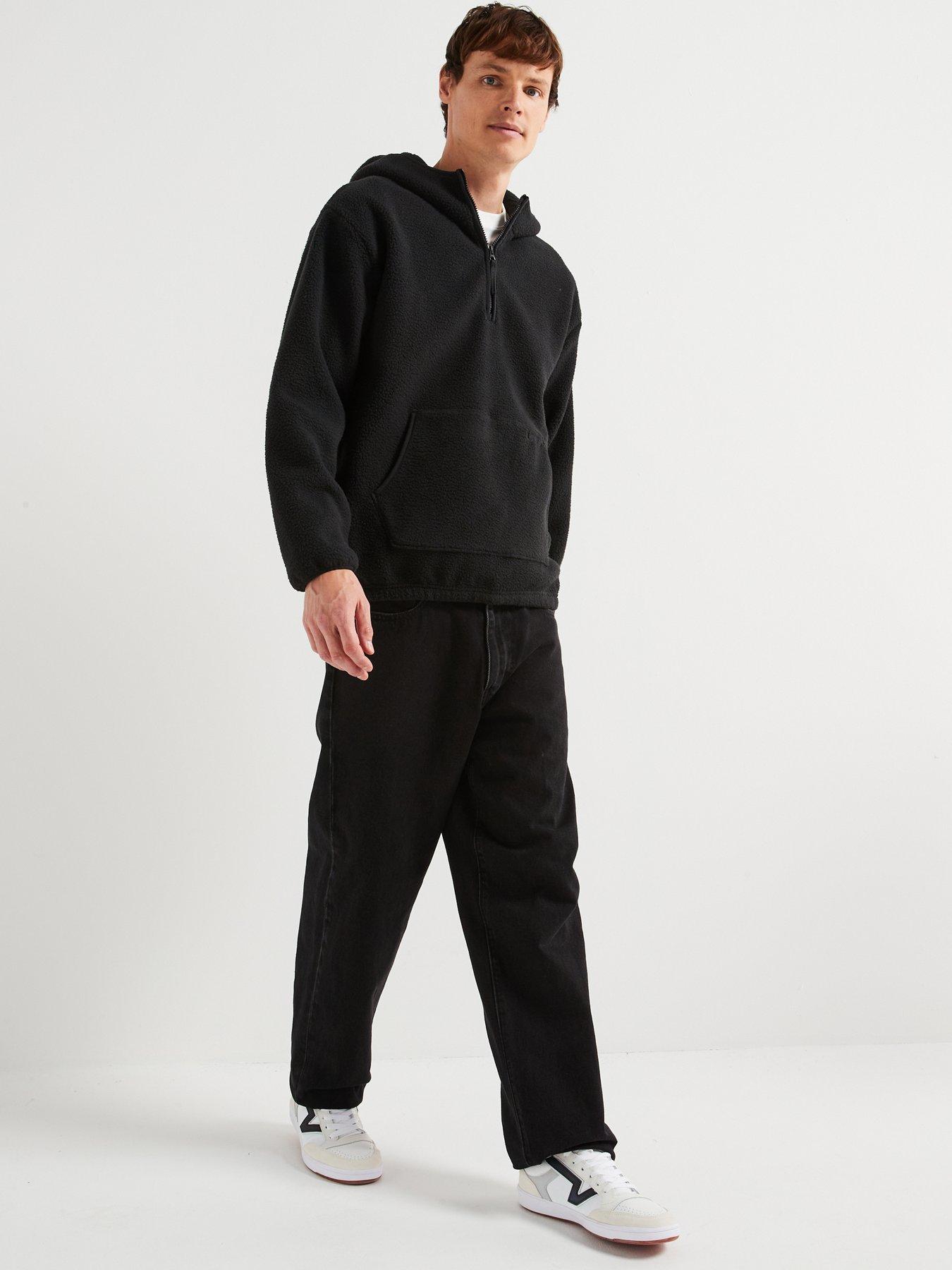 levis-sherpa-pullover-hoodie-blackback