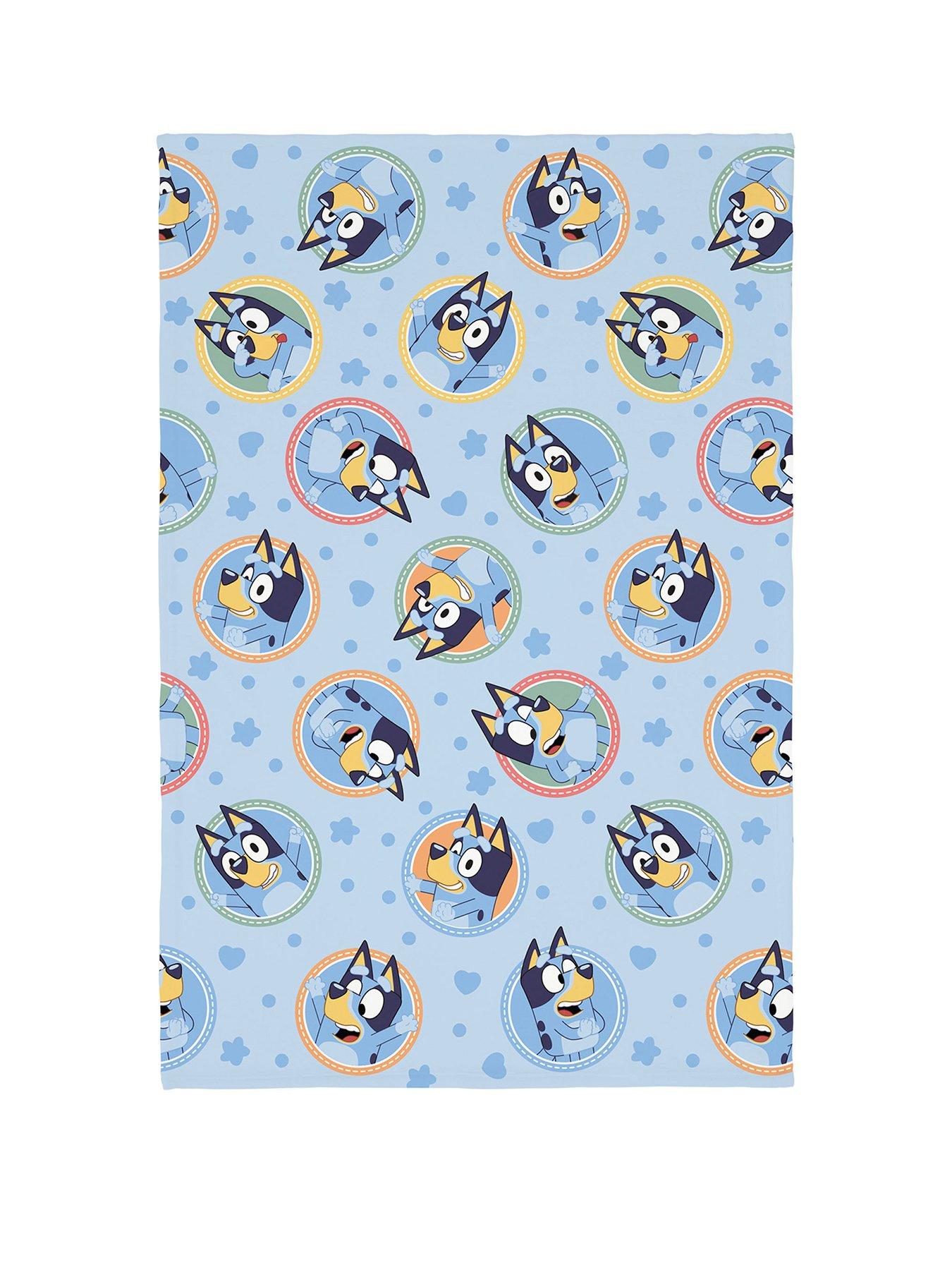 bluey-frames-coral-fleece-blanket