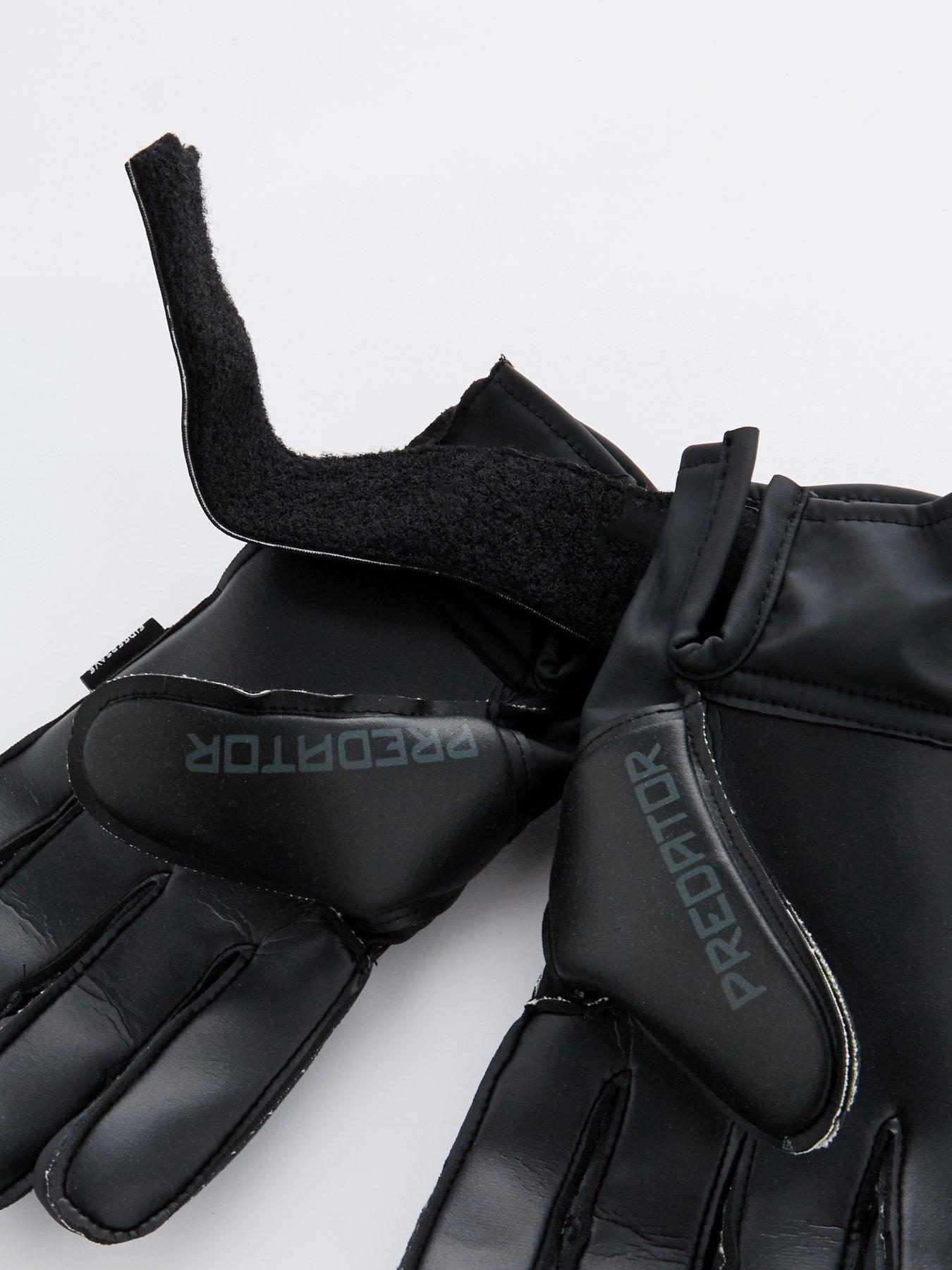 adidas-tiro-youth-predator-goal-keeper-glove--blackreddetail