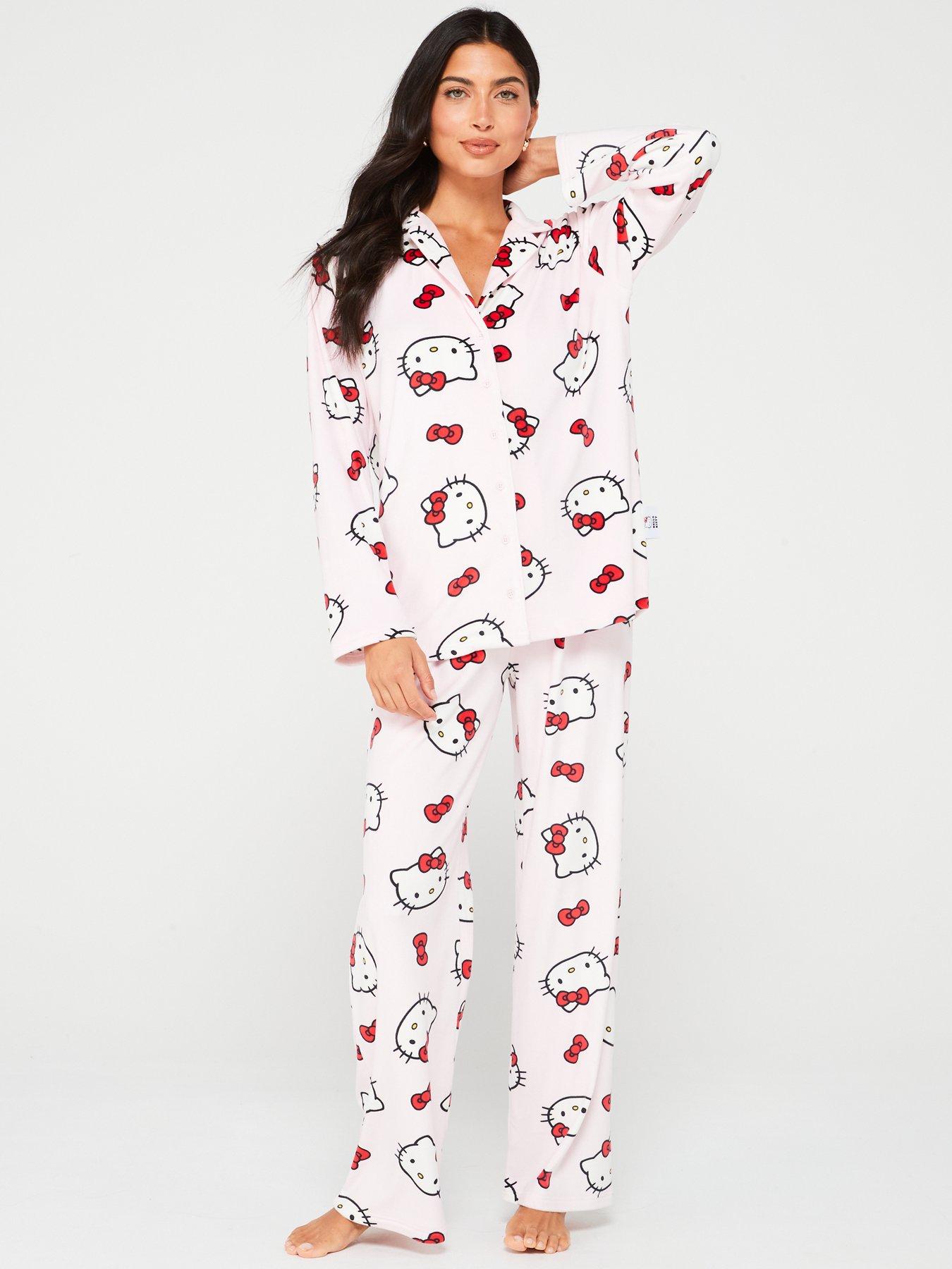 hello-kitty-ladies-hello-kitty-velour-pyjama-setback