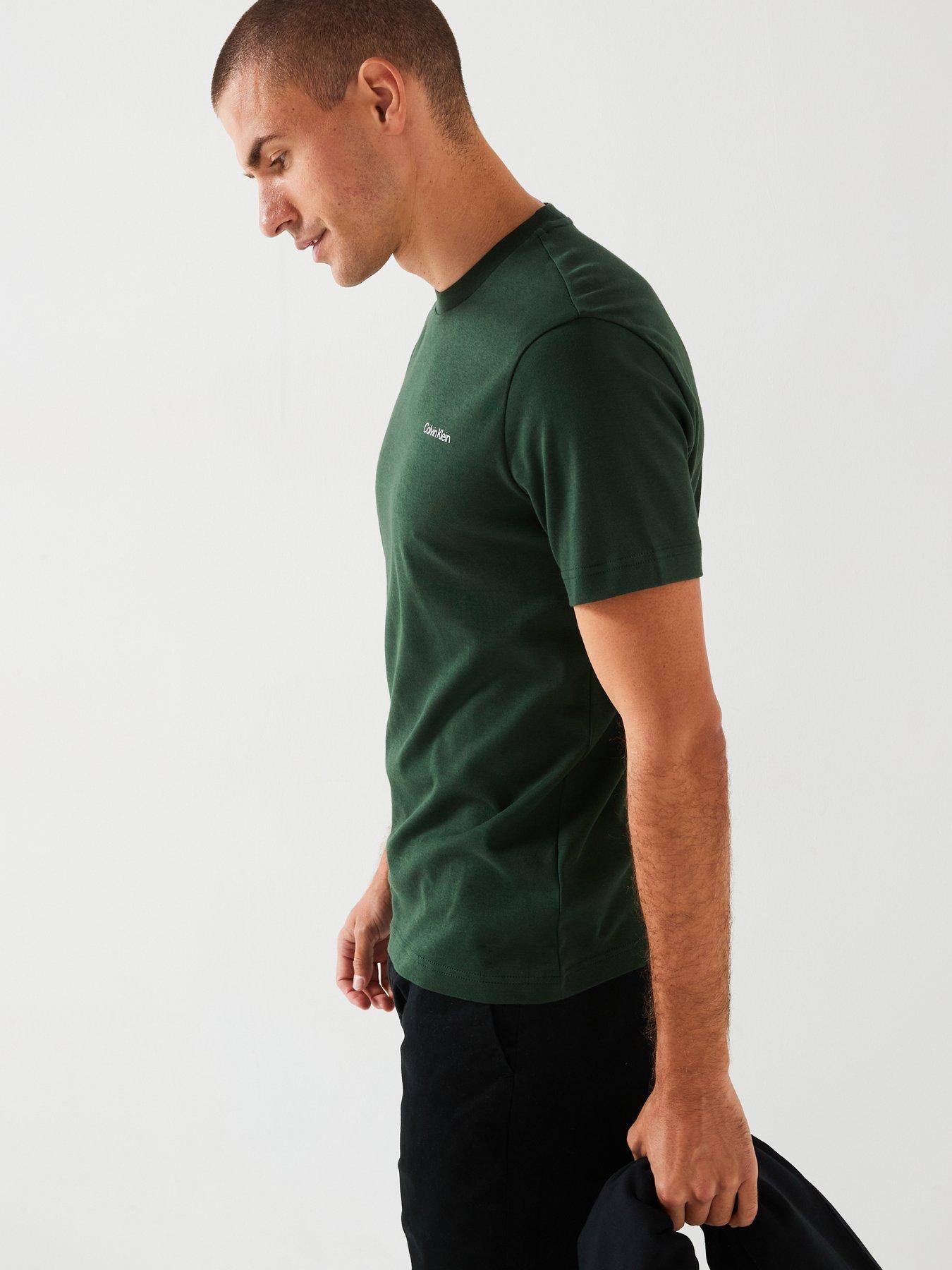 calvin-klein-calvin-klein-micro-left-chest-logo-interlock-t-shirt-dark-greenoutfit