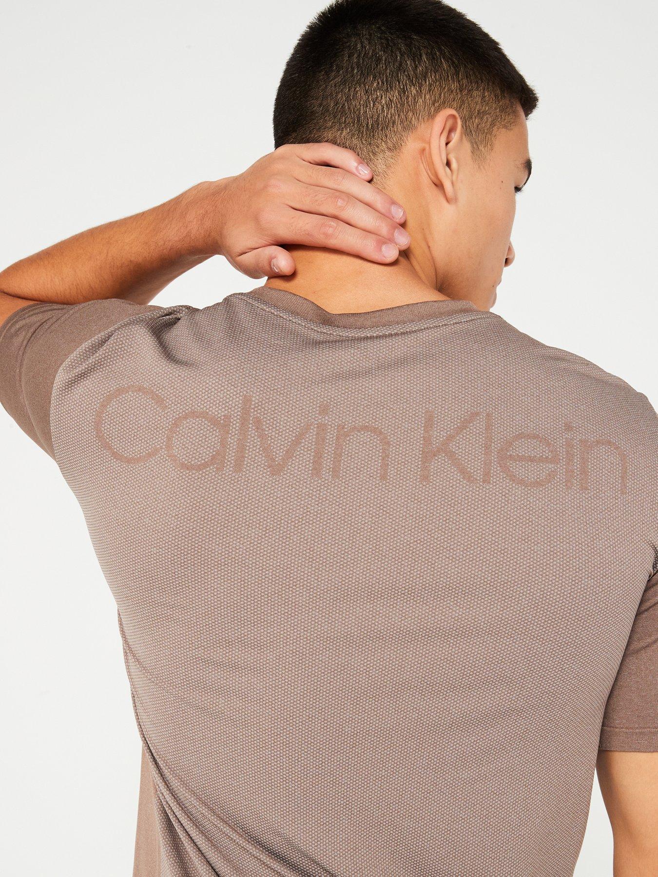 calvin-klein-sport-calvin-klein-sport-seamless-woven-t-shirt-brownoutfit