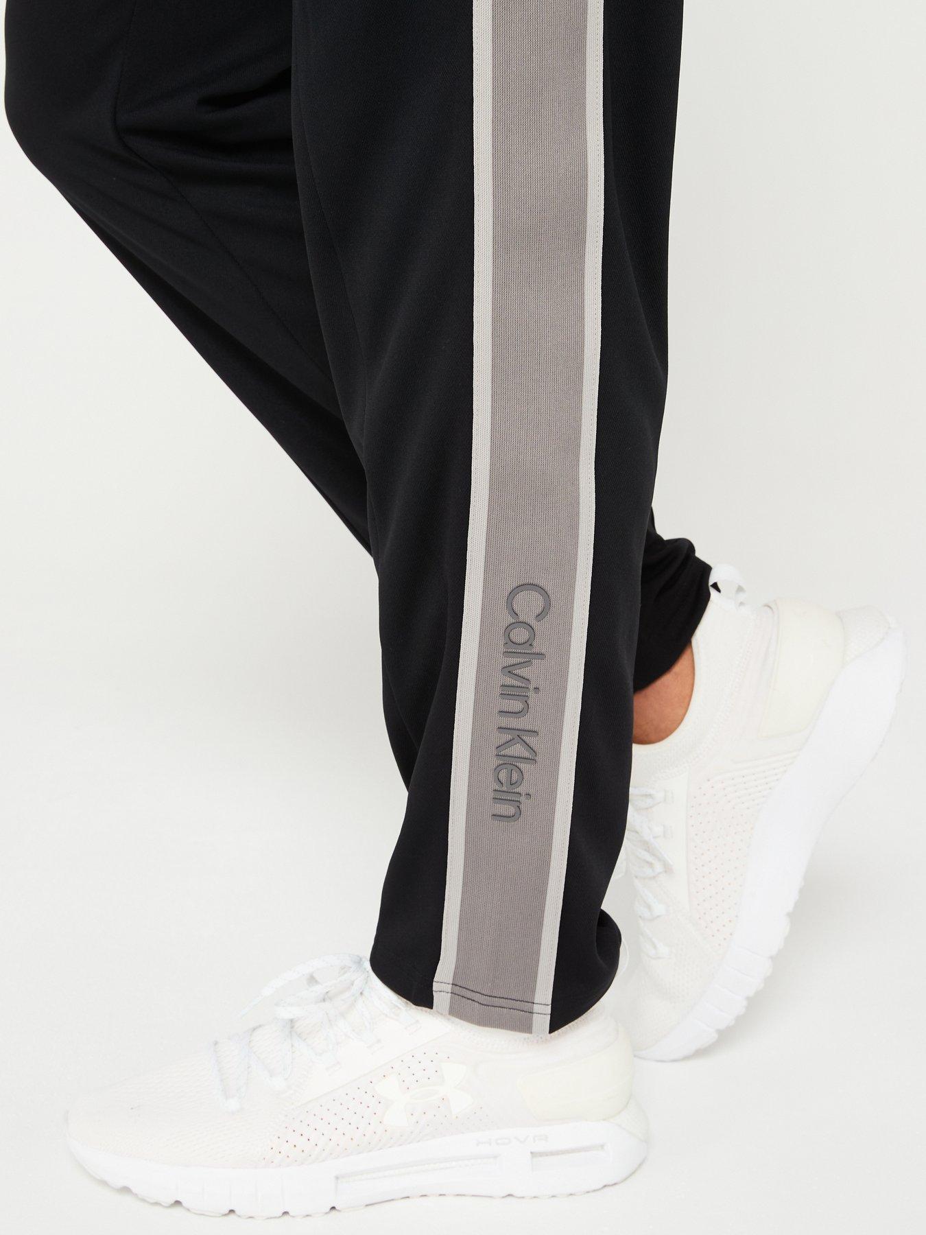 calvin-klein-sport-taping-poly-woven-trousers-blackoutfit