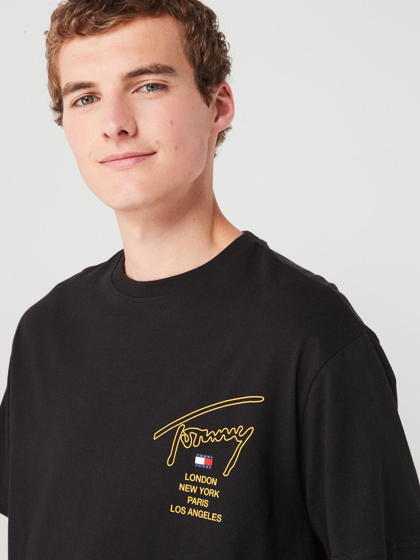 tommy-jeans-tommy-jeans-regular-fit-signature-back-city-print-t-shirt-blackoutfit