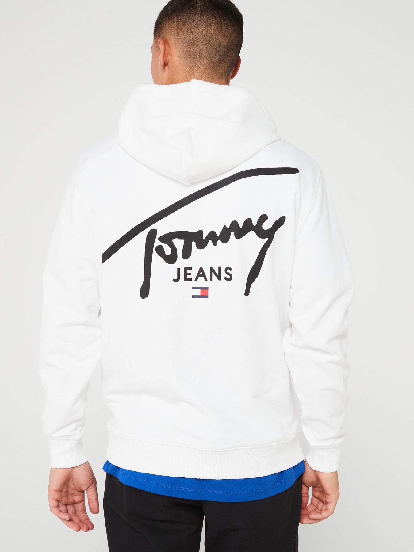 tommy-jeans-tommy-jeans-regular-fit-back-script-hoodie-whiteoutfit