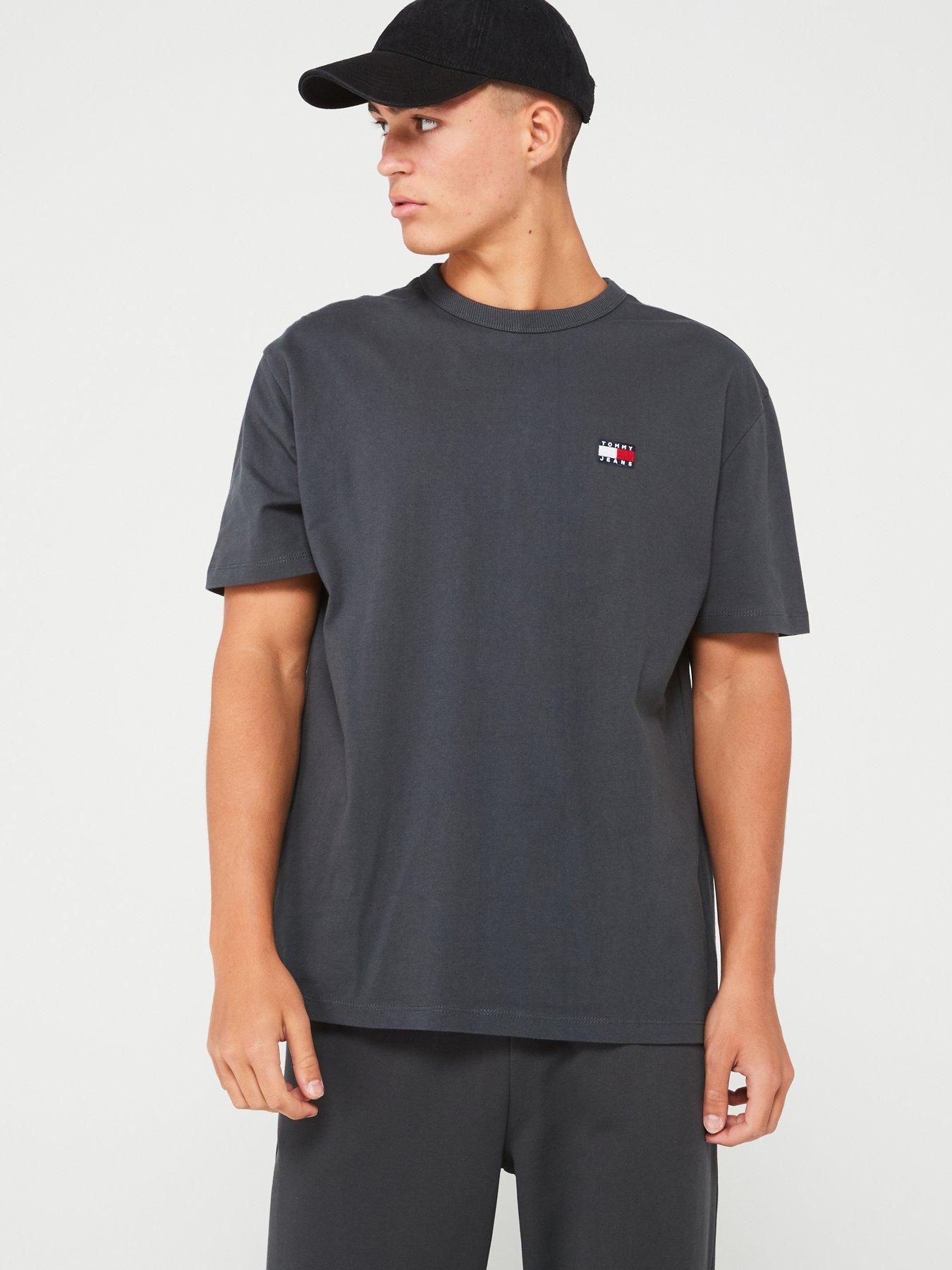 tommy-jeans-tommy-jeans-regular-fit-left-chest-badge-t-shirt-dark-grey