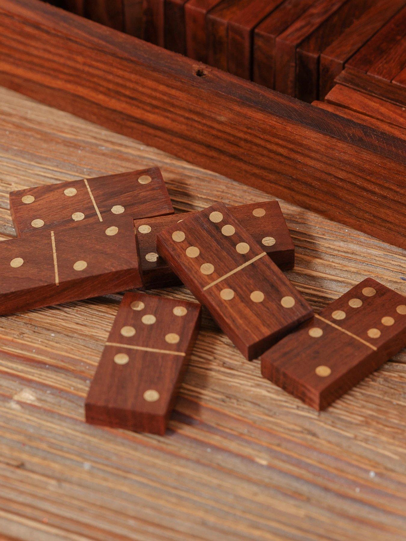 harvey-makin-dominoes-in-wooden-boxback