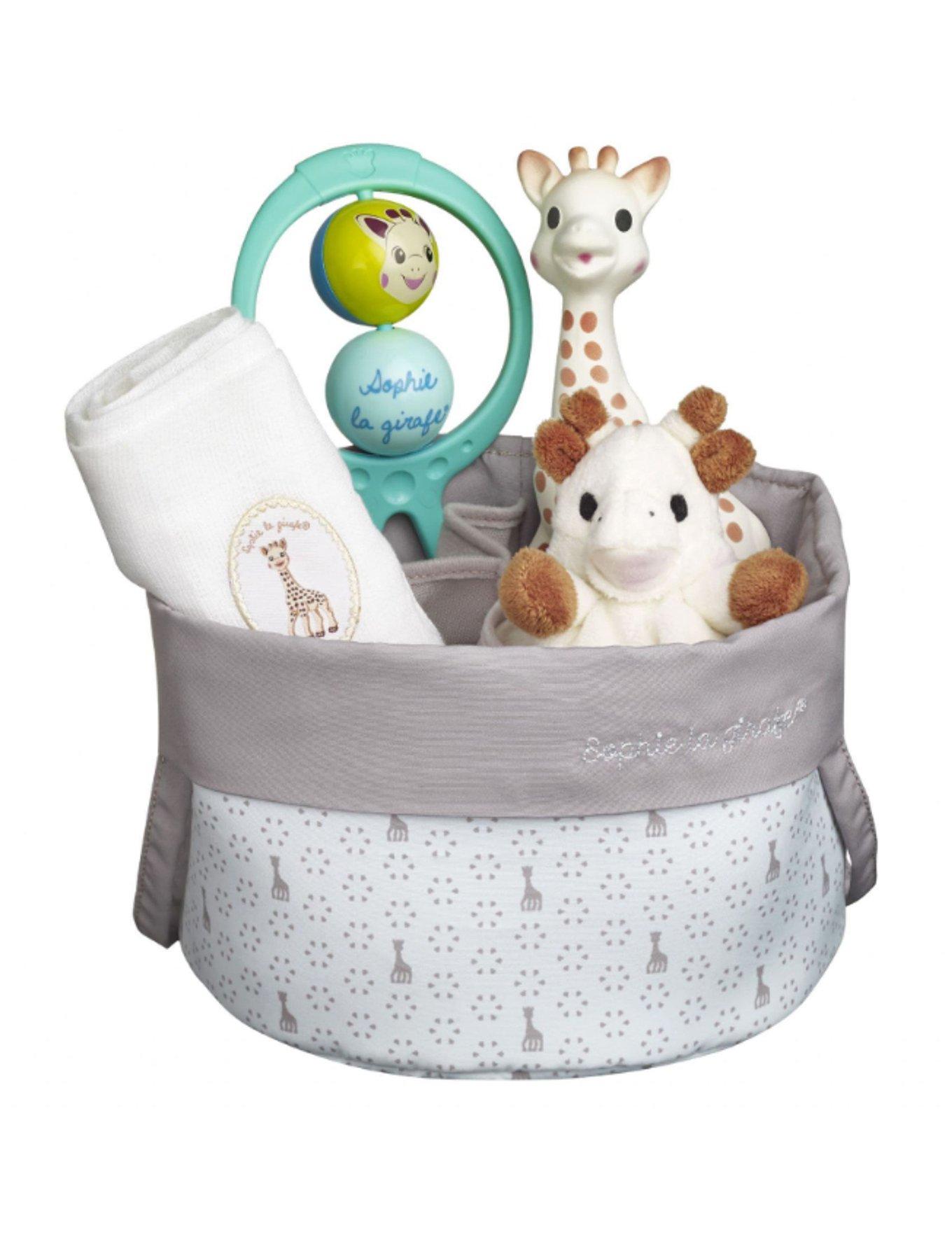 sophie-the-giraffe-birth-basket