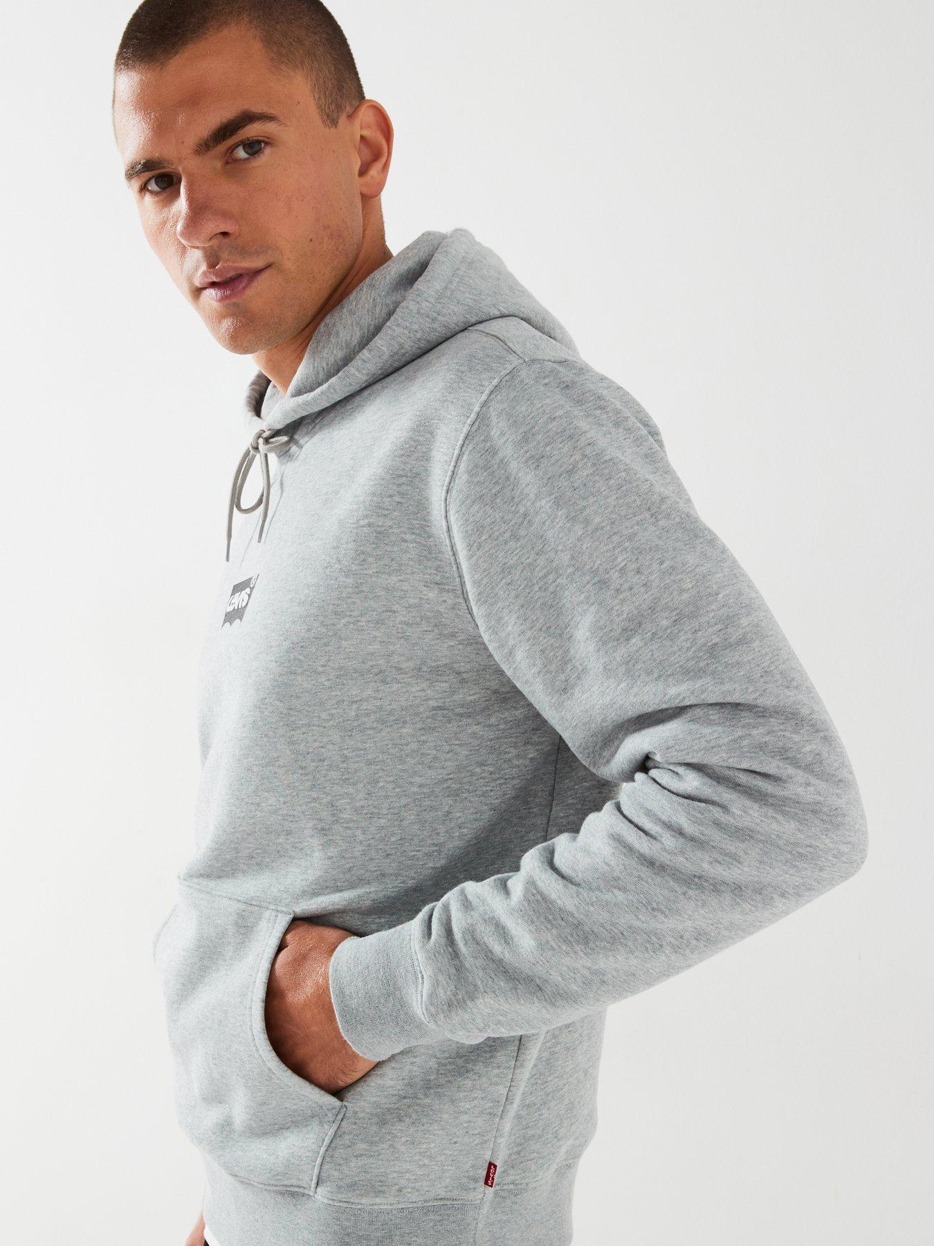 levis-levis-standard-graphic-hoodie-light-greyoutfit