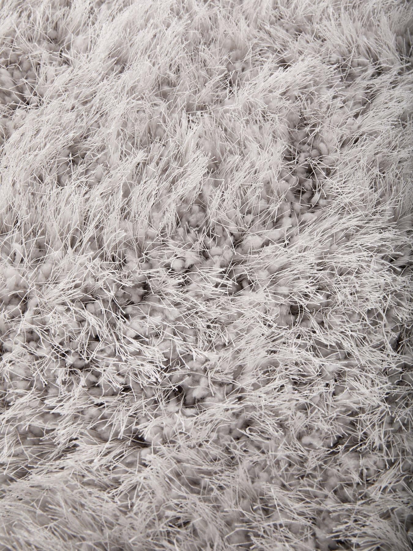 Image 3 of 5 of The Very Collection Decadence Luxury Supersoft Rug