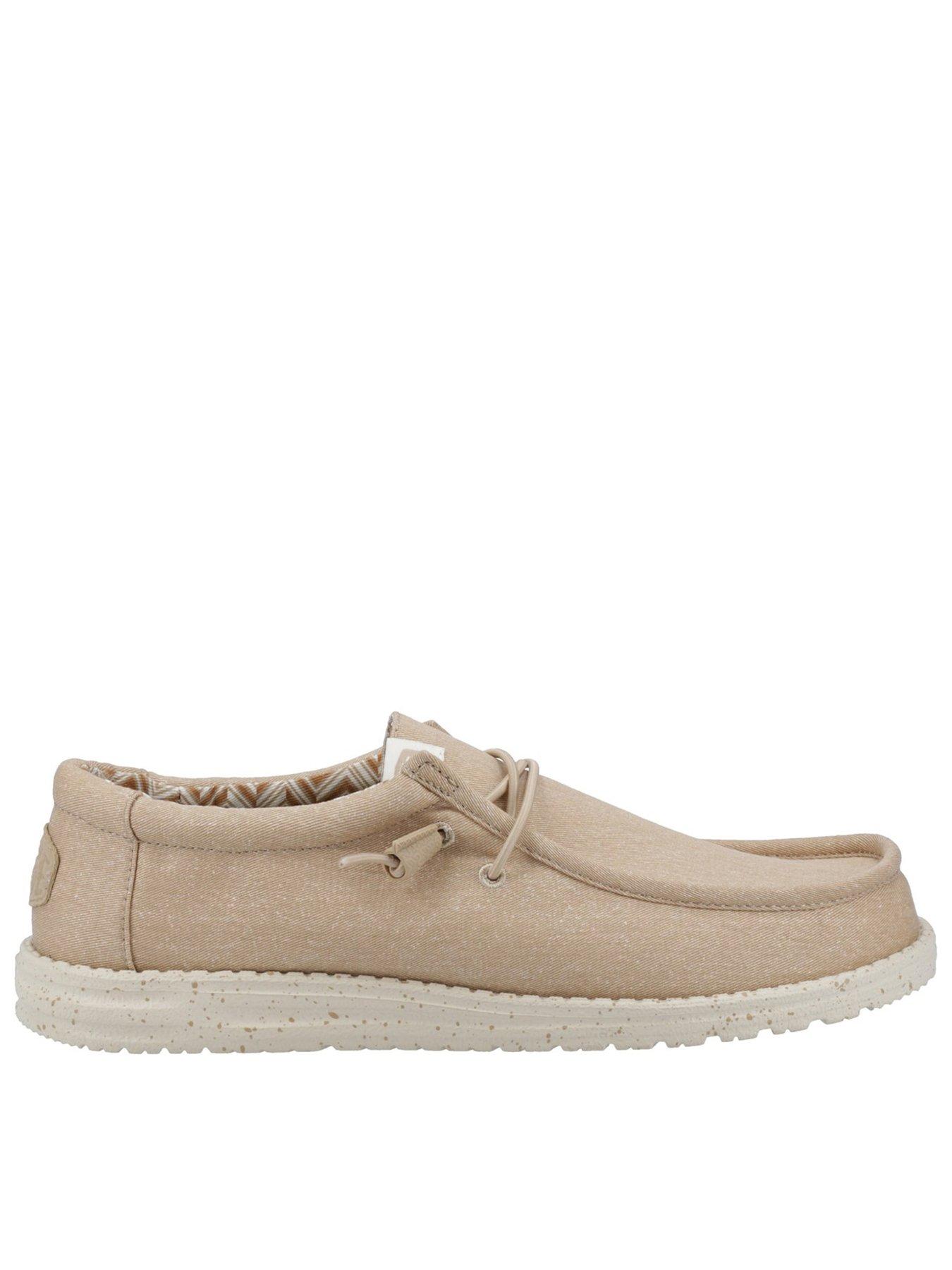 heydude-wally-canvas-lace-up-shoe-brownfront