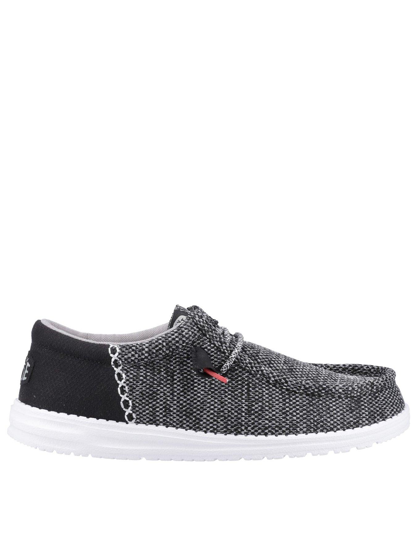 heydude-wally-mesh-lace-up-shoe-blackfront