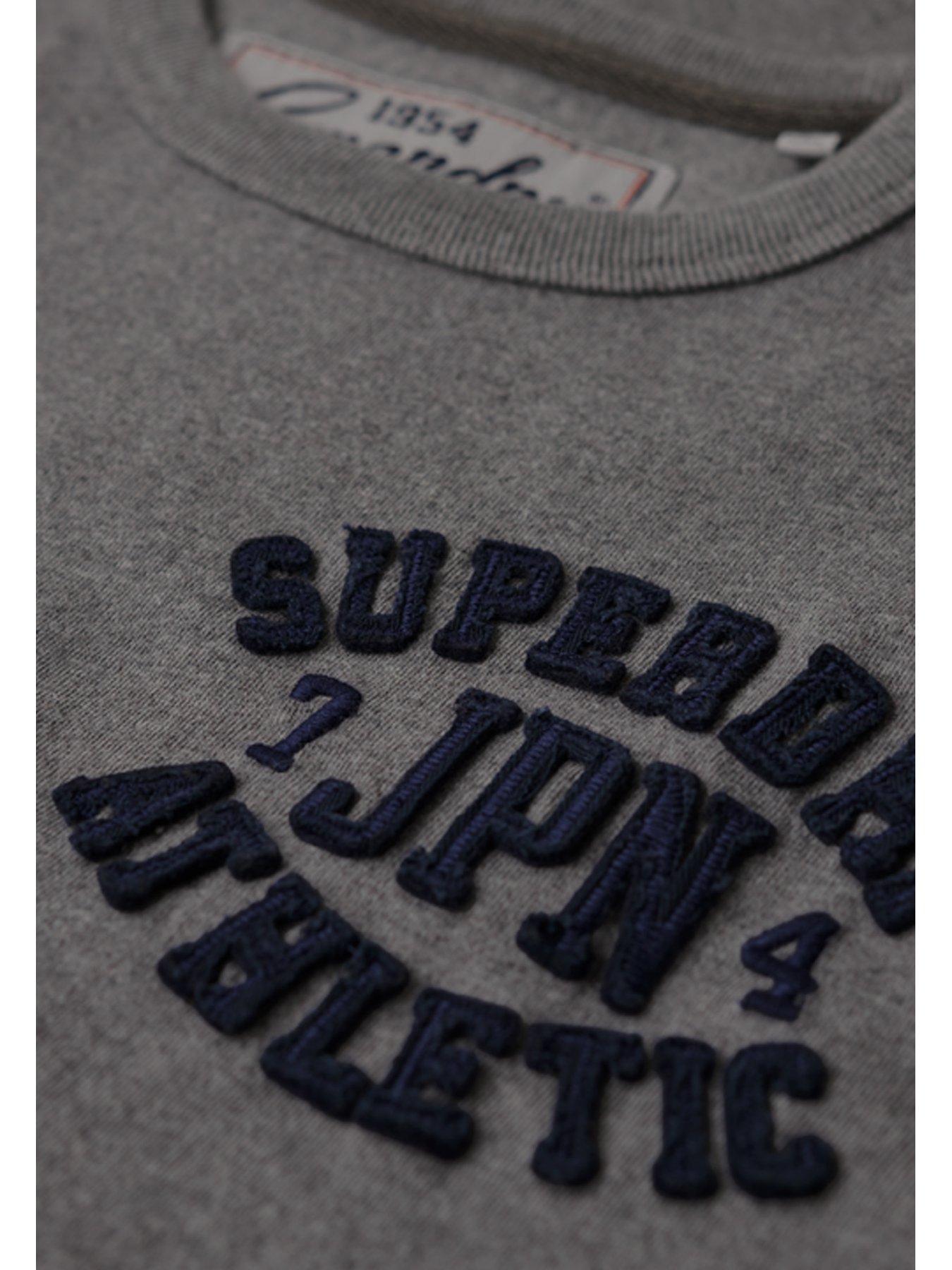 superdry-superdry-vintage-athletic-chest-short-sleeve-t-shirt-greyoutfit