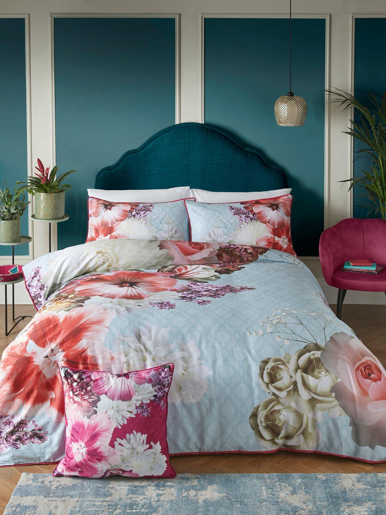 laurence-llewelyn-bowen-mayfair-lady-100-cotton-duvet-cover-setdetail