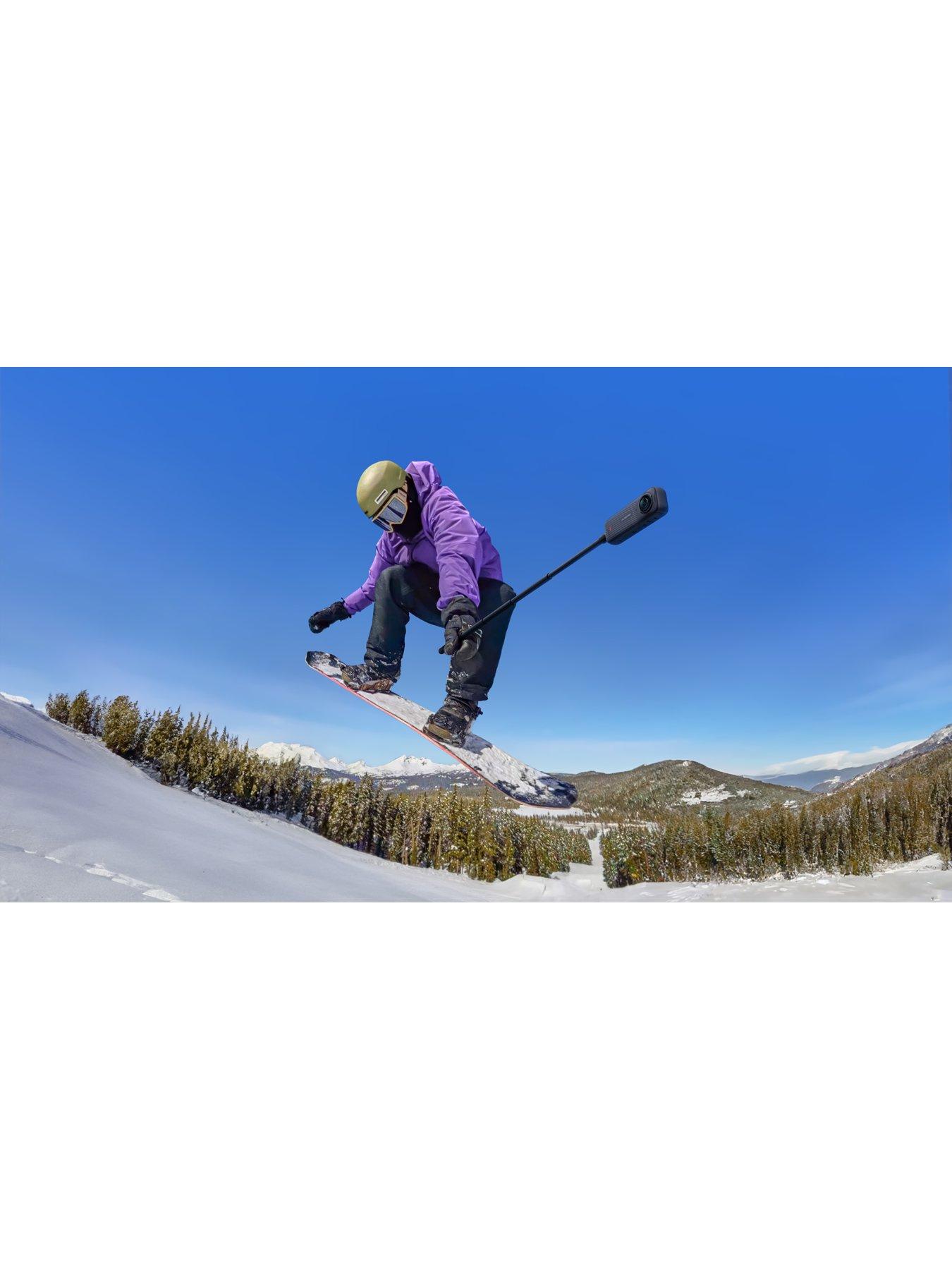 Image 6 of 8 of Insta360 Insta360 X4 8K 360 Action Cam
