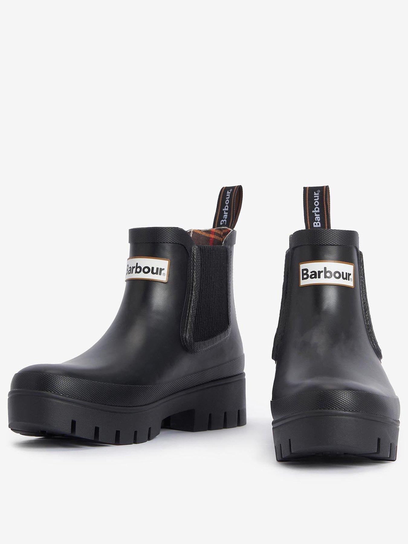 barbour-barbour-halton-chelsea-wellington-boot-blackstillFront