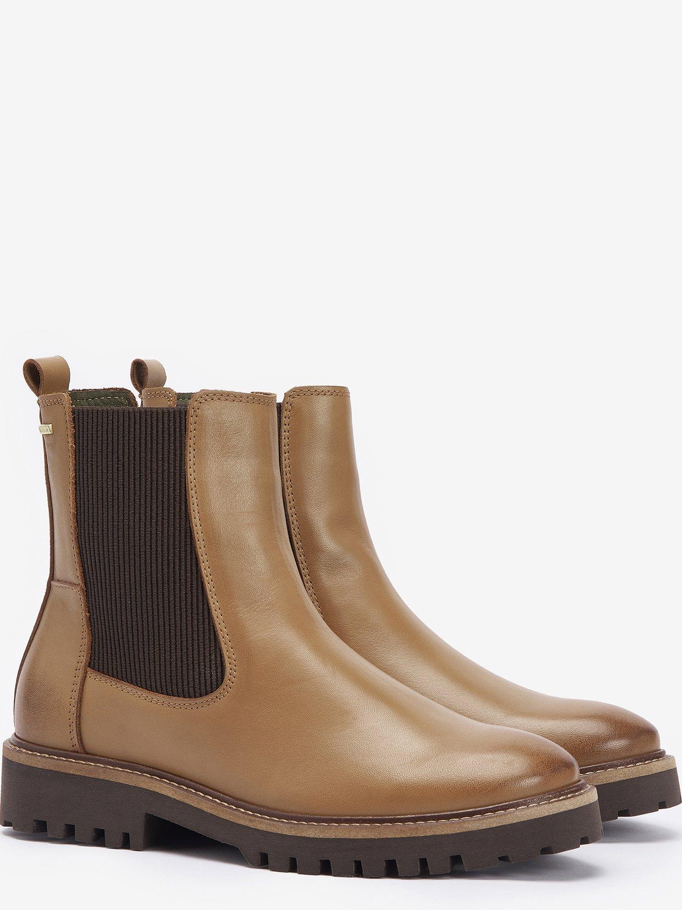 barbour-harmby-chelsea-boot-brownoutfit