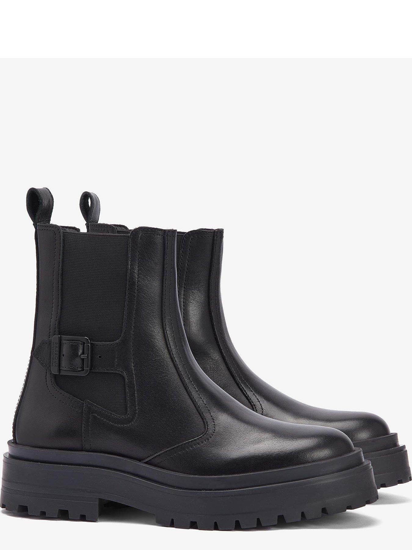 barbour-international-milla-chelsea-boot-blackoutfit