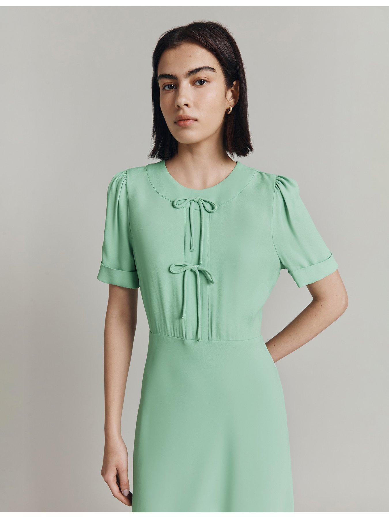 ghost-louisa-short-sleeve-midaxi-dress-greendetail