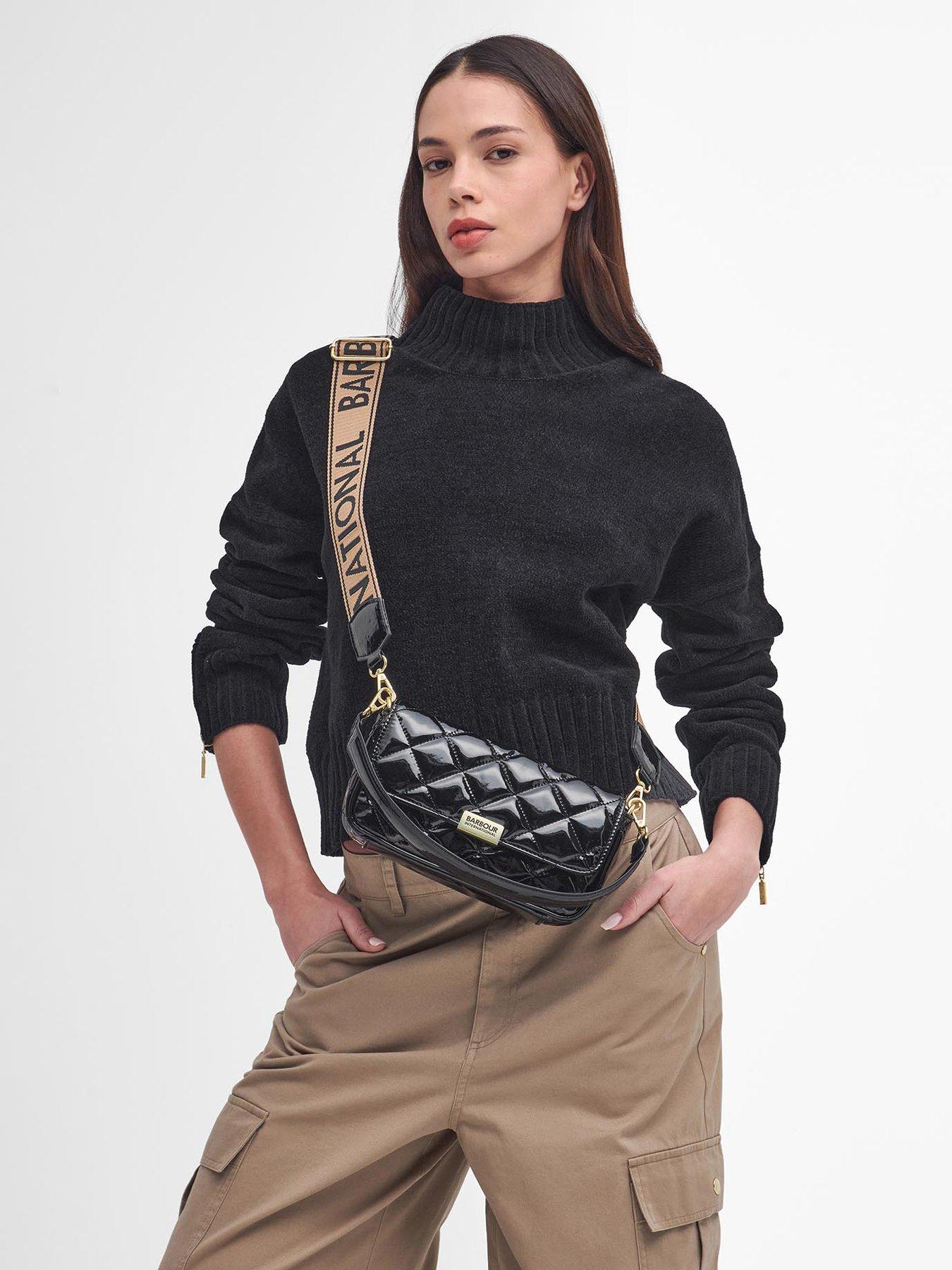 barbour-international-quilted-mini-soho-crossbody-bag-blackstillFront