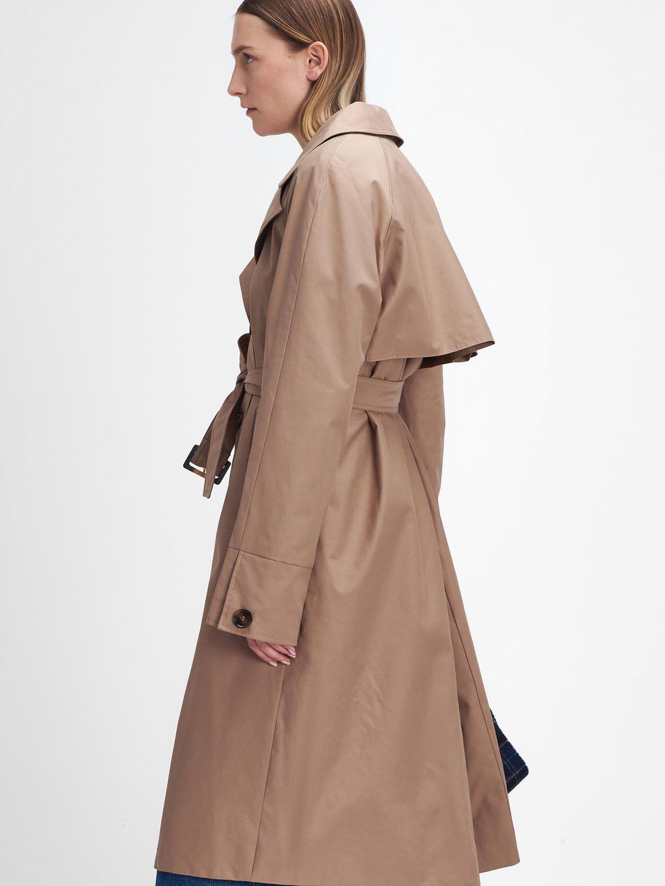 barbour-gwyn-showerproof-trench-coat-beigeoutfit