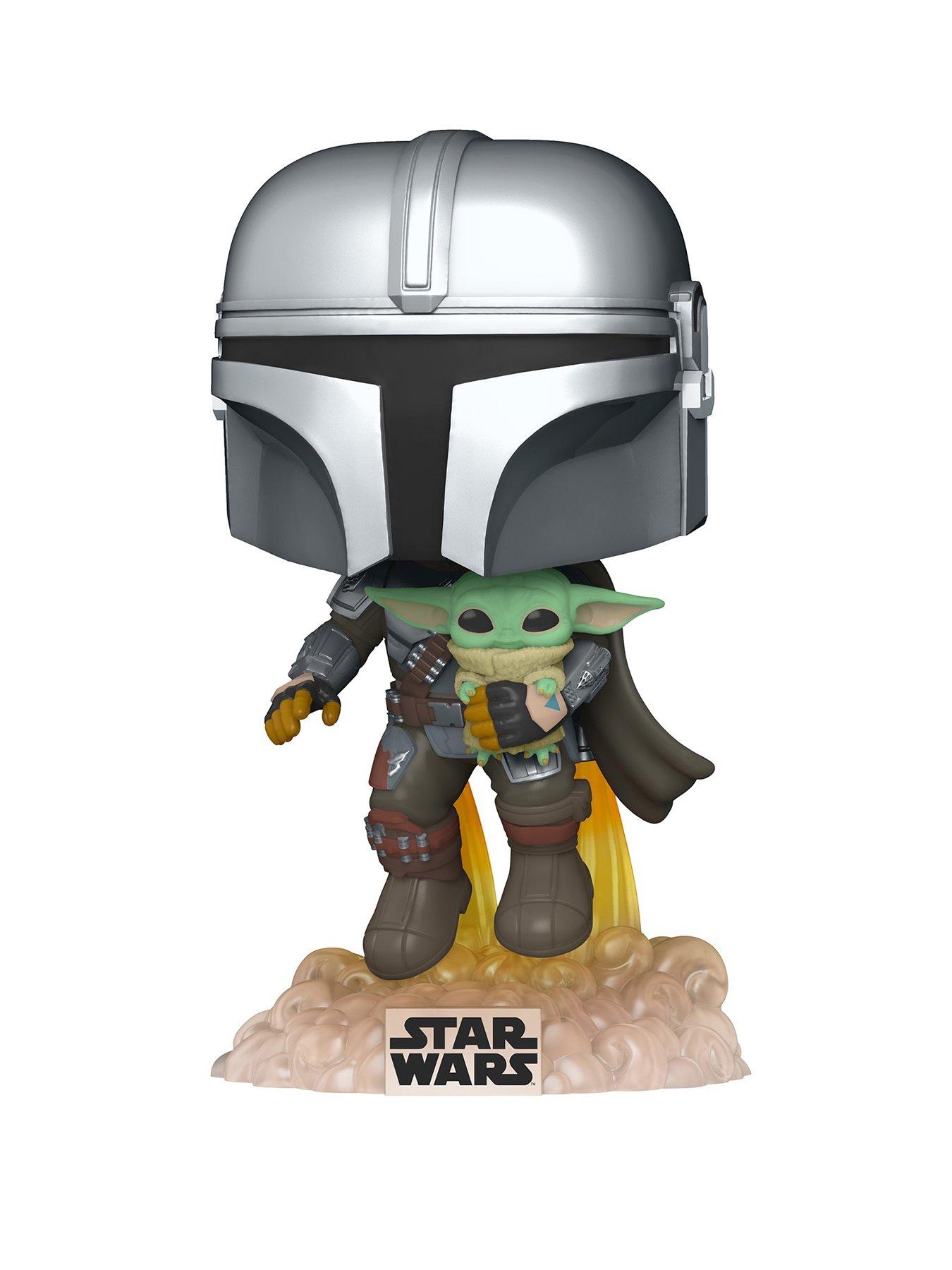 star-wars-star-wars-the-mandaloriannbsp--mando-flying-wthe-child-402front