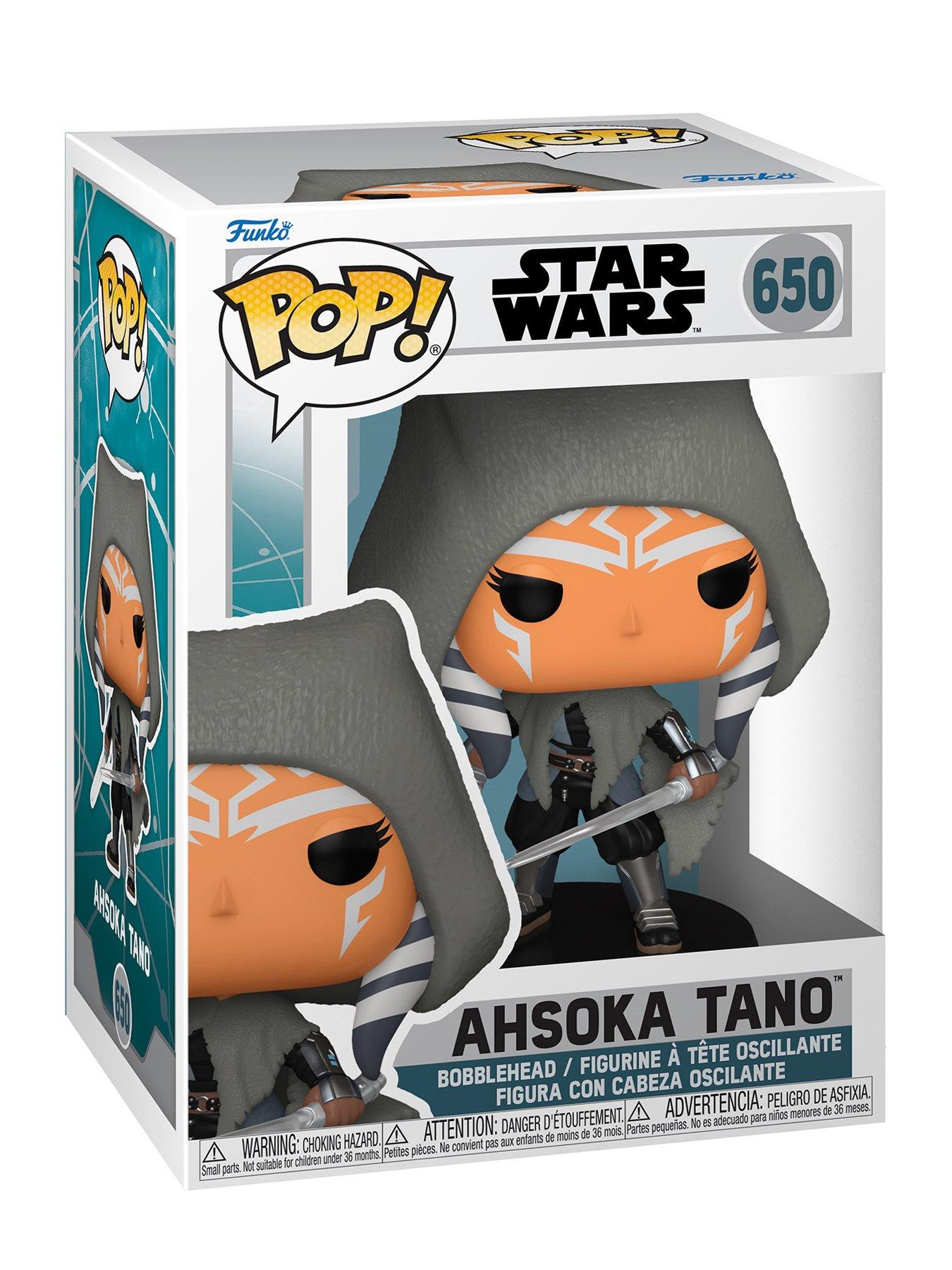 star-wars-star-warsnbspahsoka-tano-w-dual-lightsabers-650stillFront