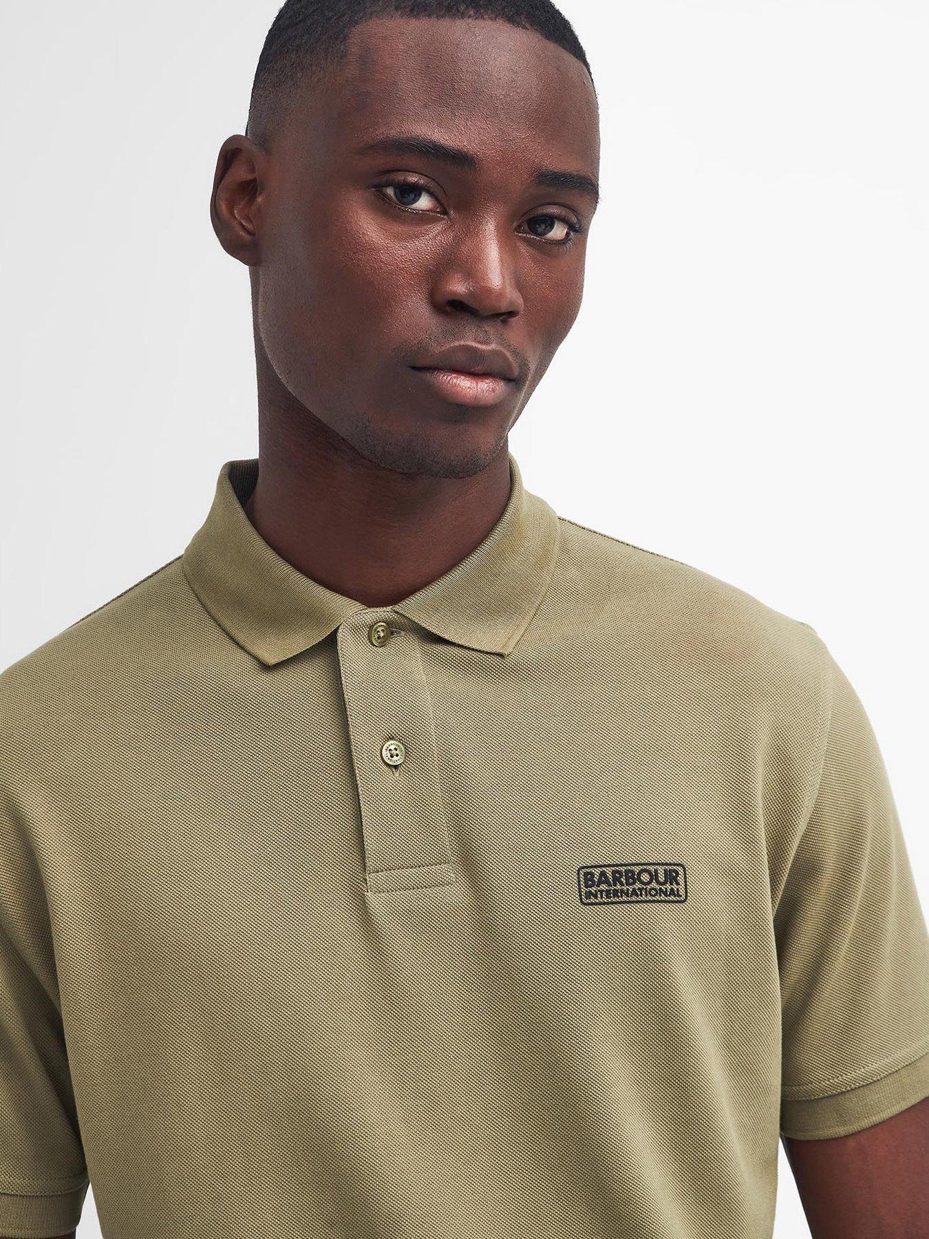 barbour-international-barbour-international-essential-short-sleeve-polo-shirtoutfit