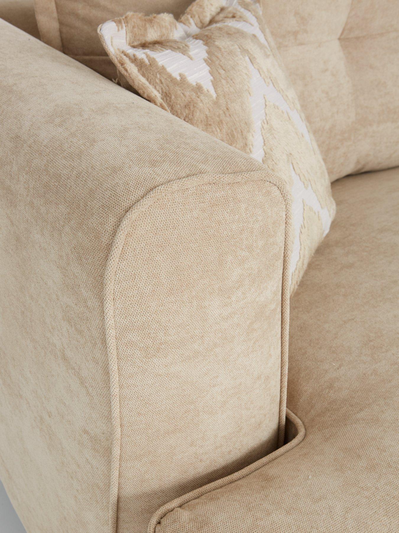 bali-fabric-4-seater-standard-back-sofadetail