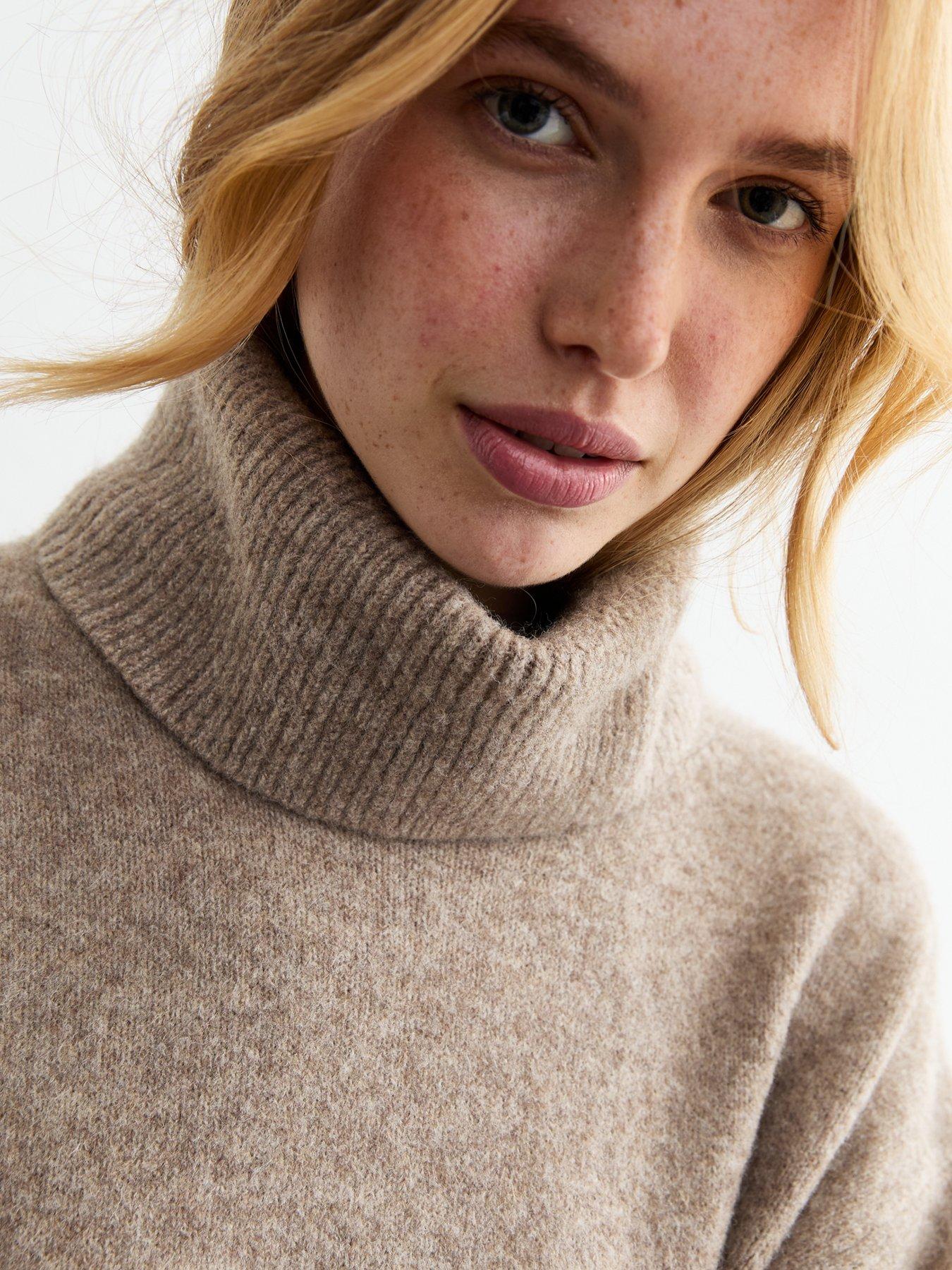 new-look-longline-roll-neck-jumper-brownoutfit