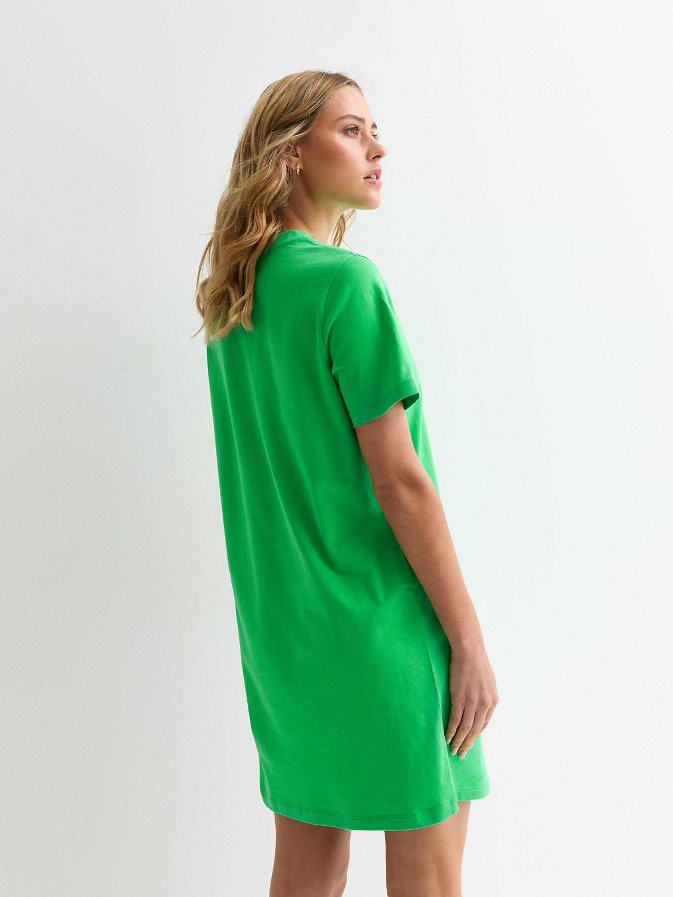 new-look-bright-green-cotton-mini-t-shirt-dressstillFront